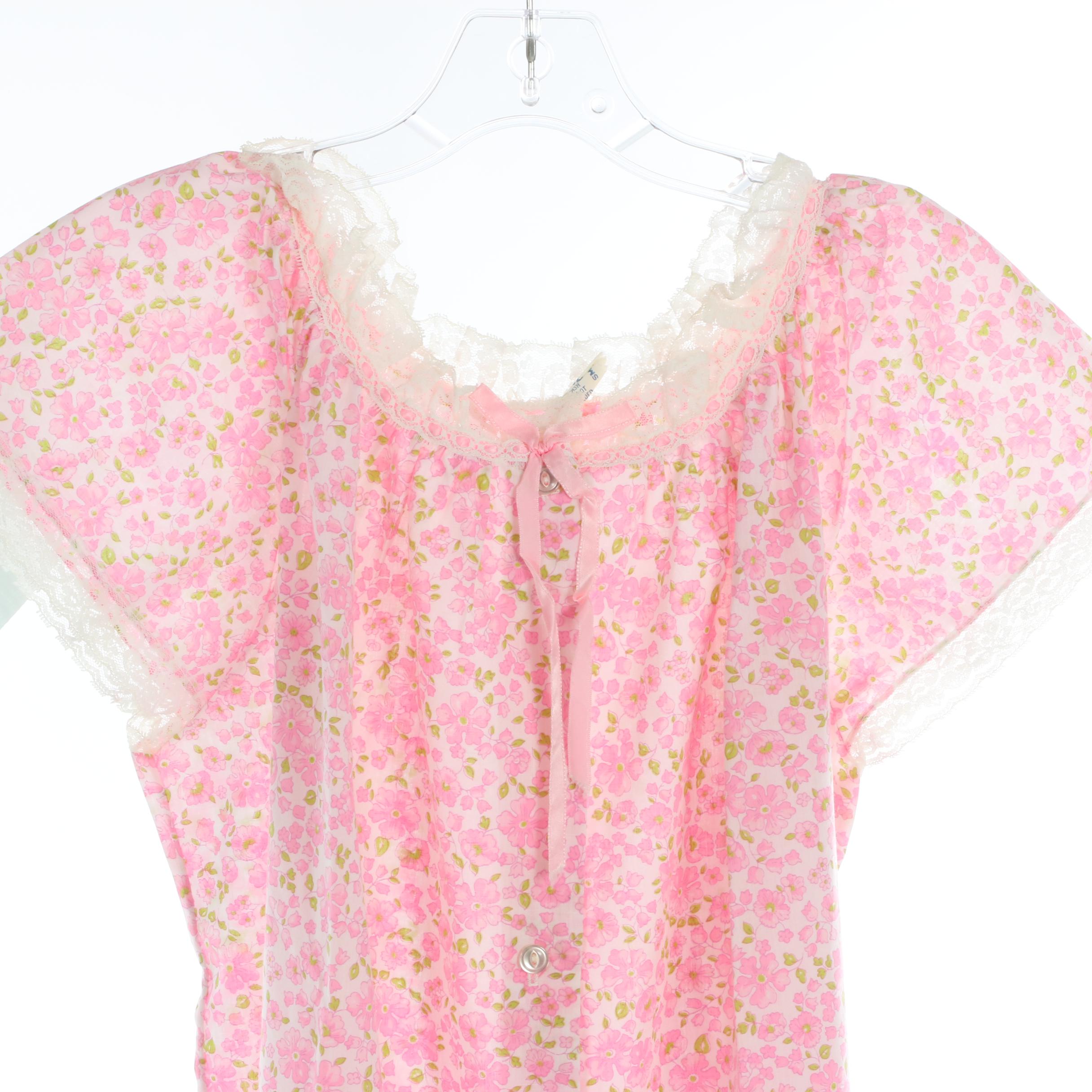 Chase, Rembrandt, Komar and More Short Sleeved and Sleeveless Night Dresses