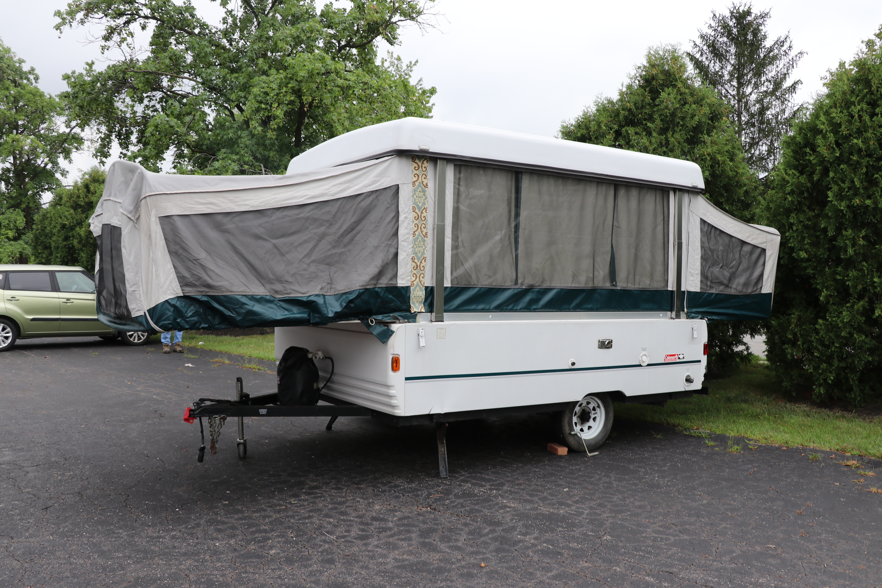 1998 Coleman Fleetwood "Sea Pine" Pop-up Camper