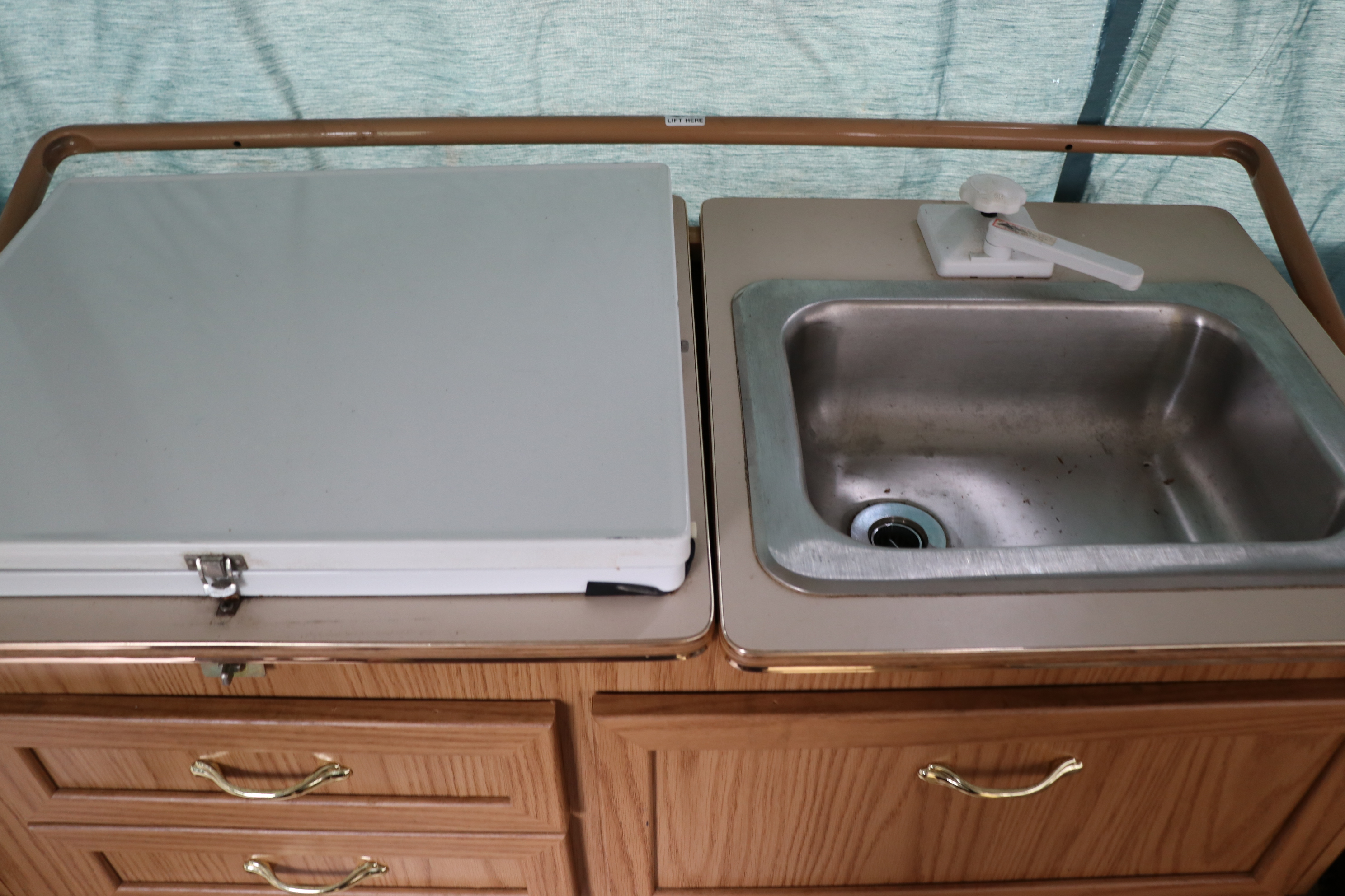 1998 Coleman Fleetwood "Sea Pine" Pop-up Camper