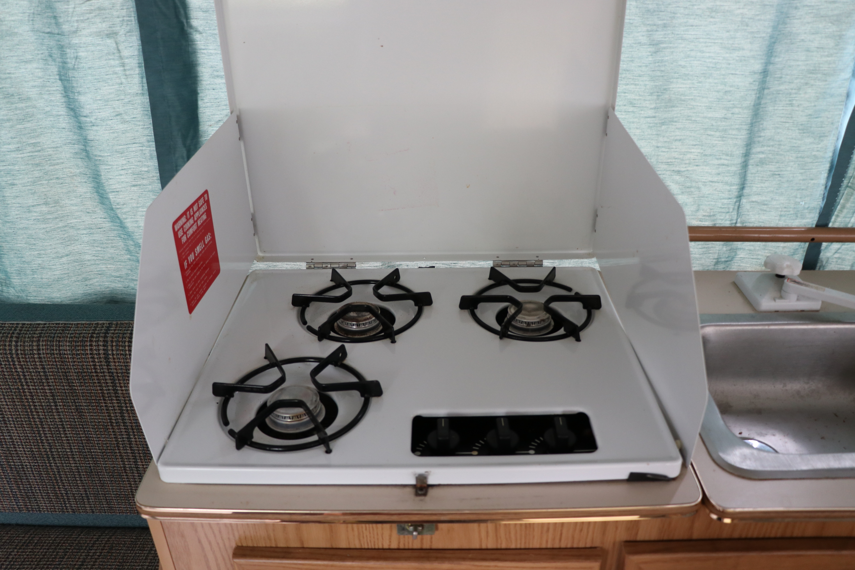 1998 Coleman Fleetwood "Sea Pine" Pop-up Camper