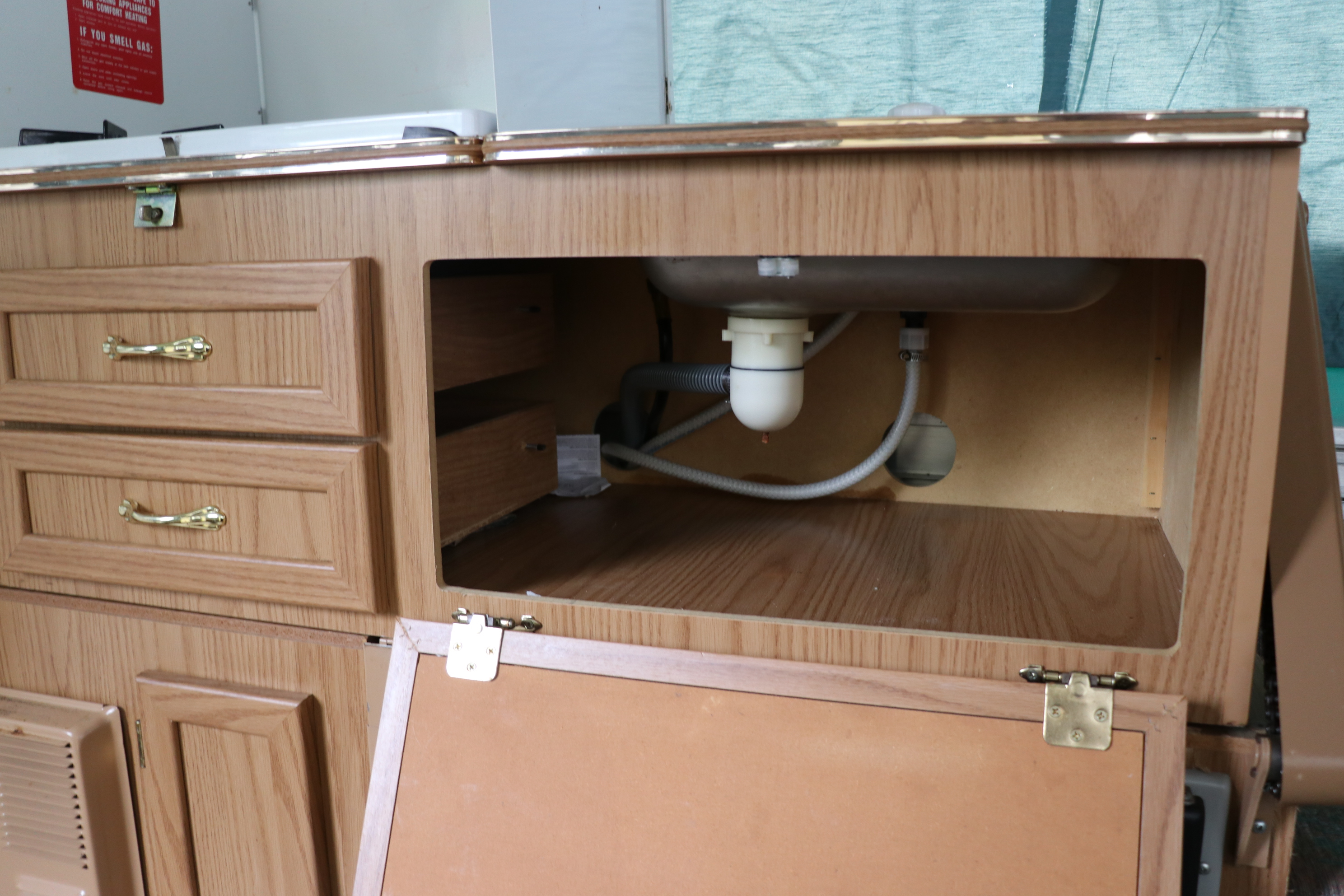 1998 Coleman Fleetwood "Sea Pine" Pop-up Camper