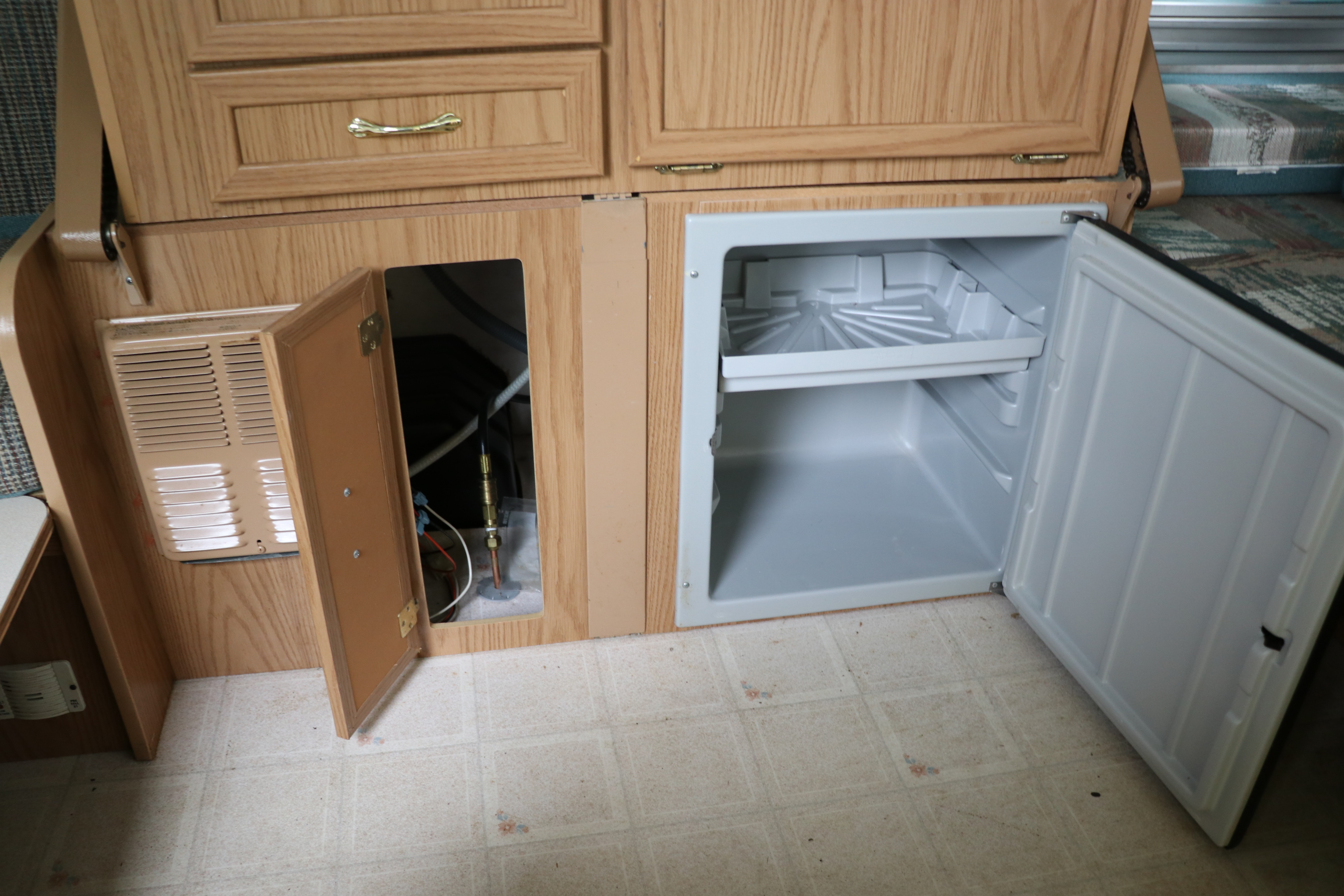 1998 Coleman Fleetwood "Sea Pine" Pop-up Camper