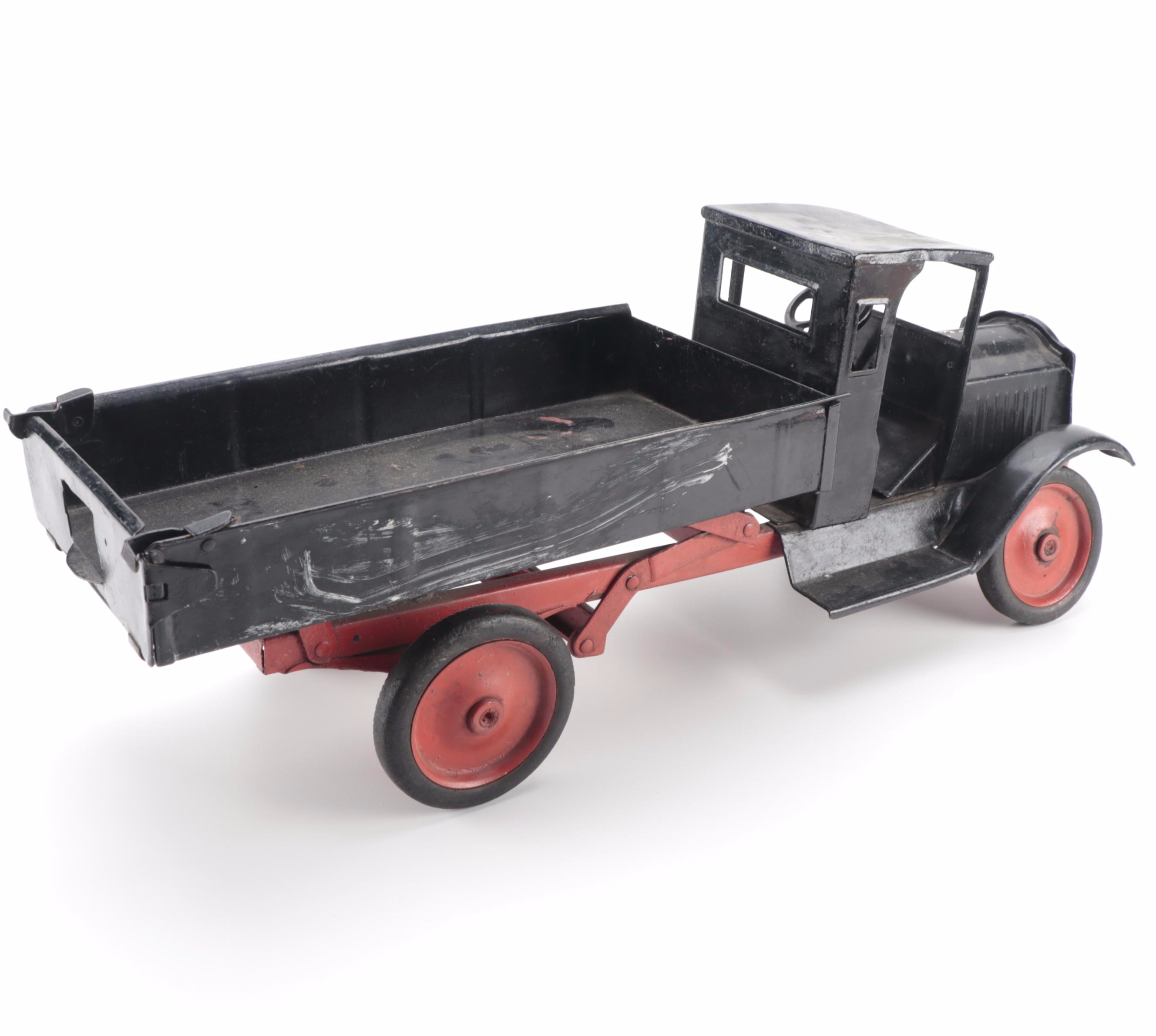 Keystone Pressed Steel Packard Dump Truck