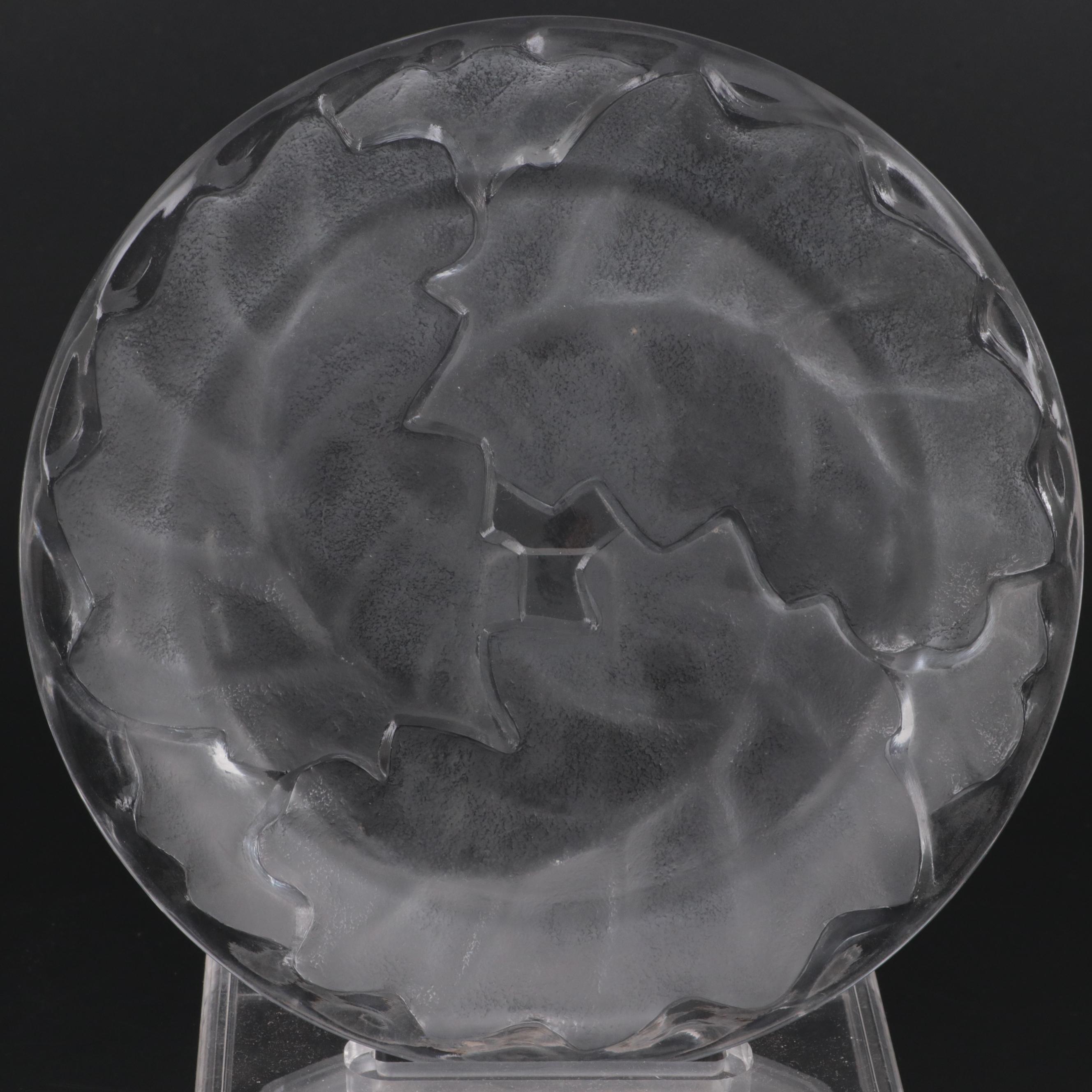 Lalique "Chene" Frosted Glass Dinner Plates EBTH