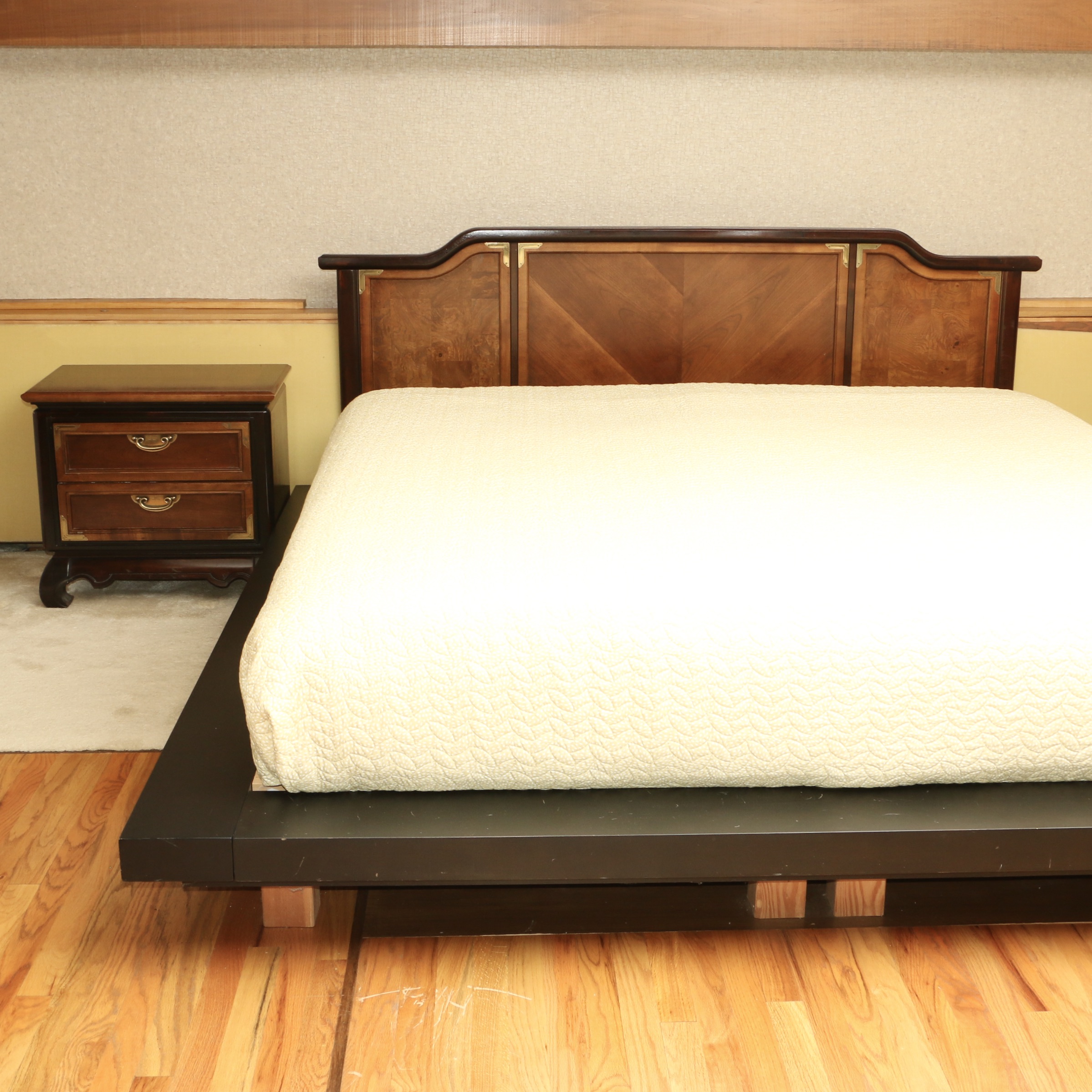 Broyhill Premier "Ming Dynasty" King Headboard with Platform and Nightstand