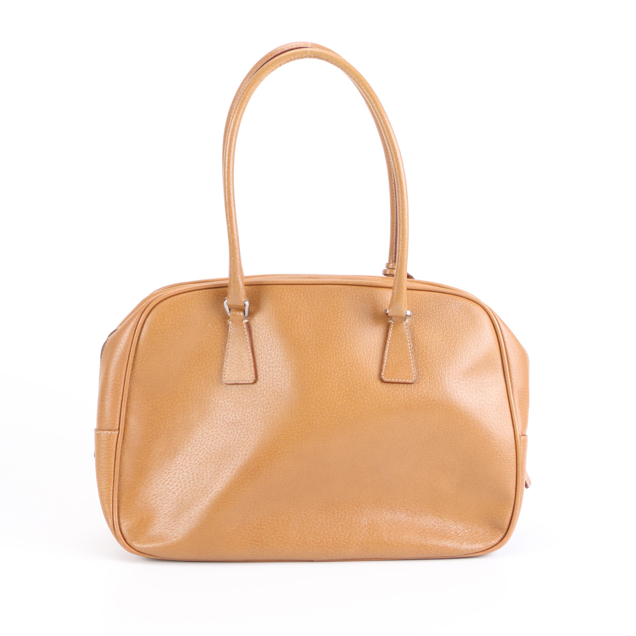 Prada Shoulder Bag in Leather with Padlock