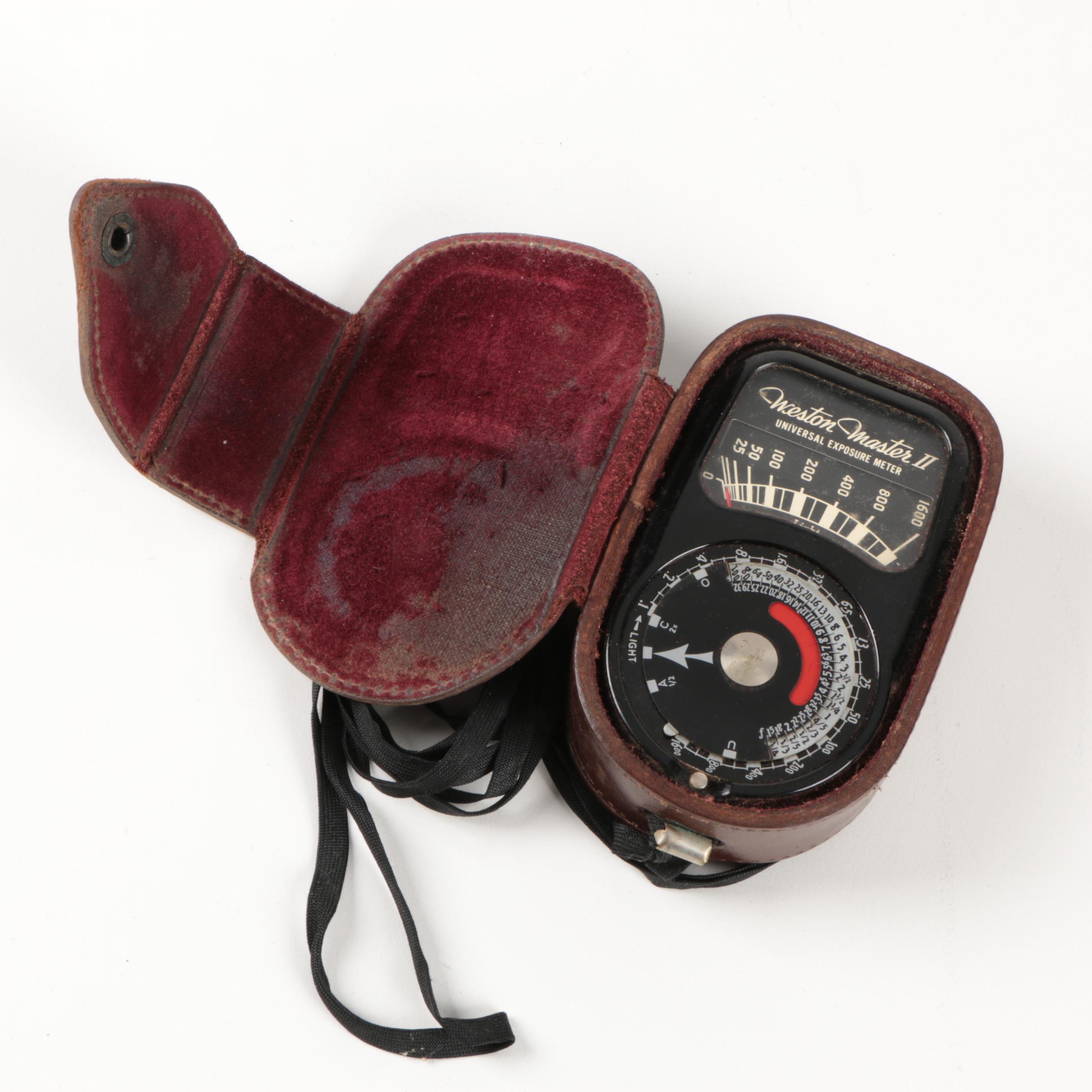 Leica 3F Camera with Leather Case and Accessories