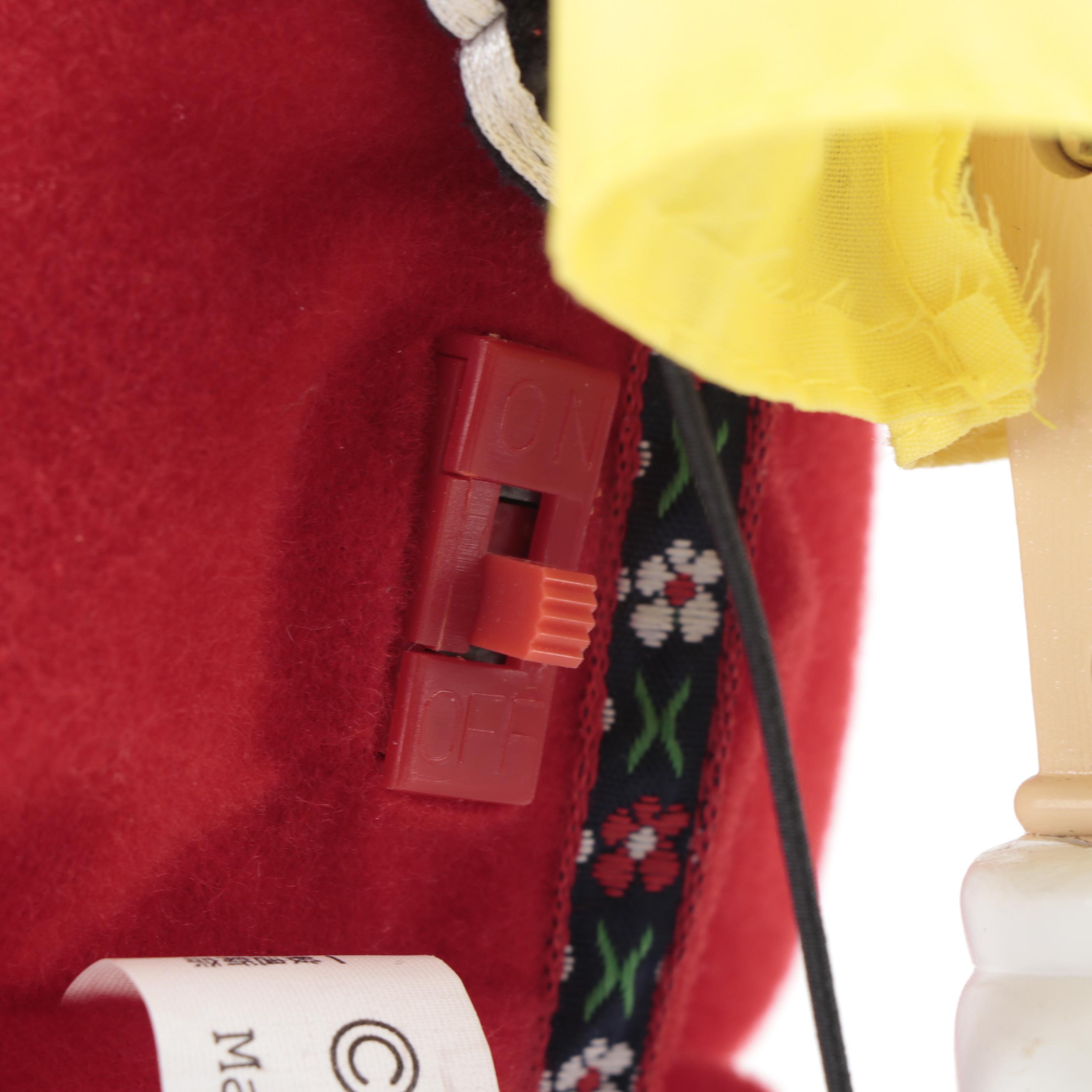 Walt Disney Classics "Pinocchio" Marionette with Stand