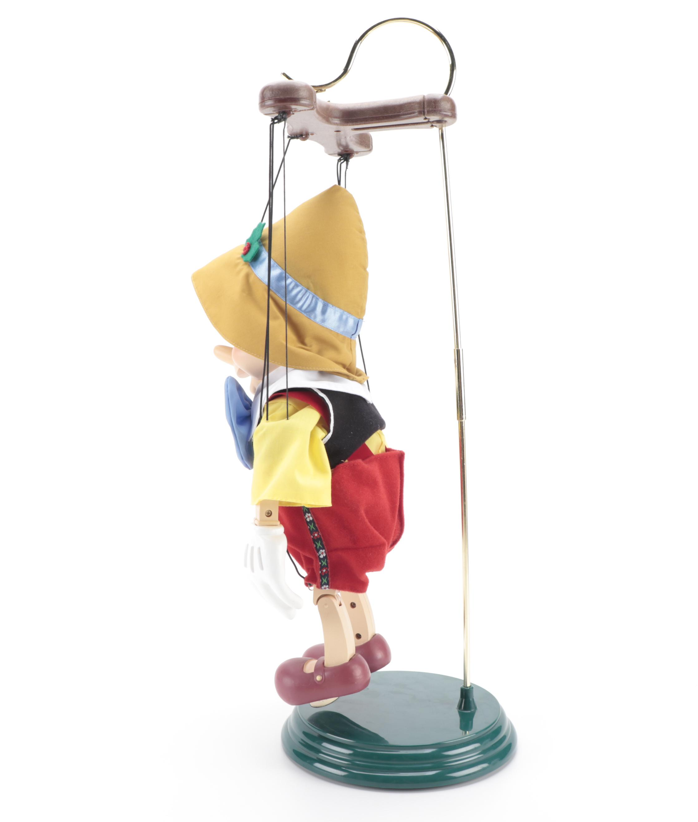 Walt Disney Classics "Pinocchio" Marionette with Stand