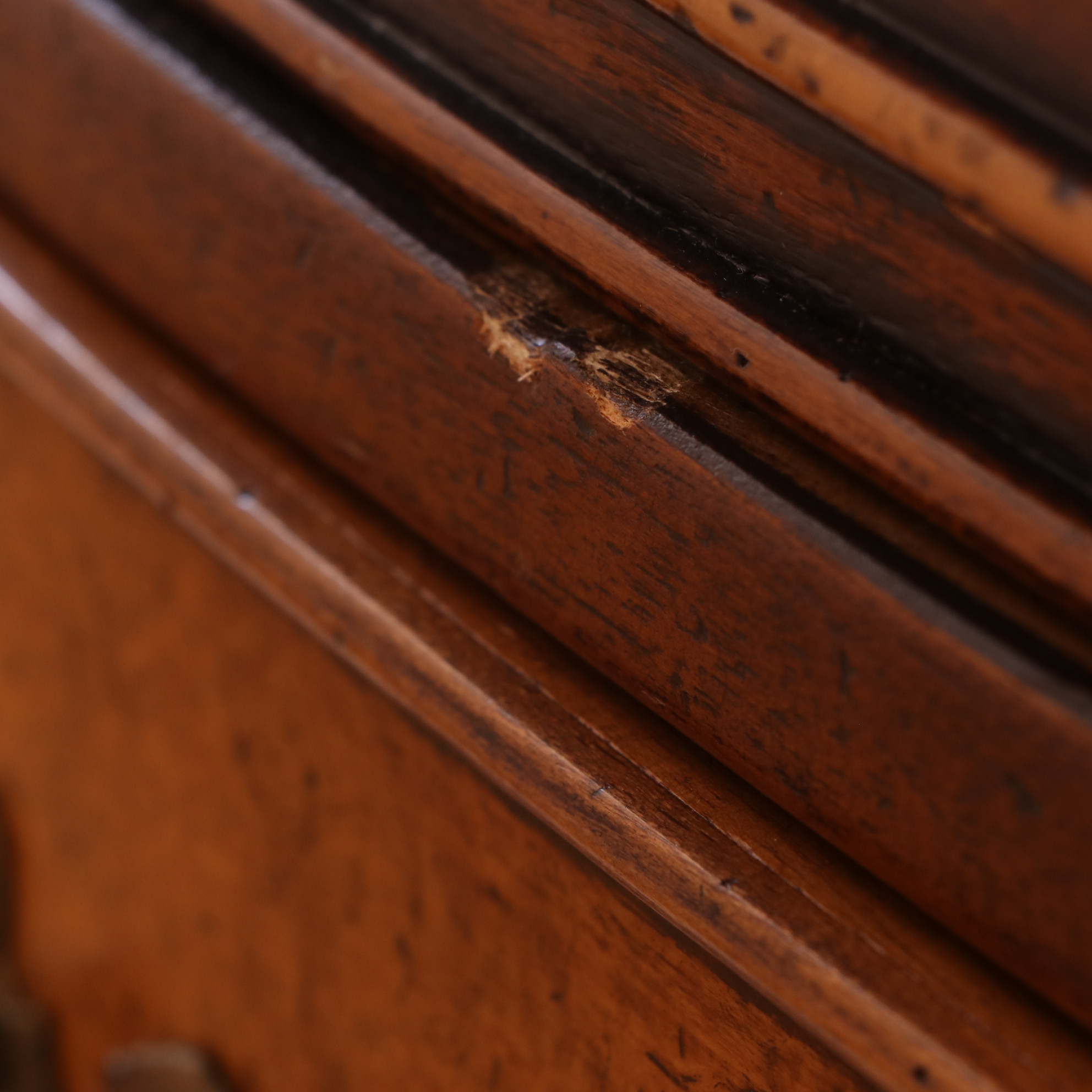 Francesco Molon Walnut and Burl Oval Partners Desk with Embossed Leather Top