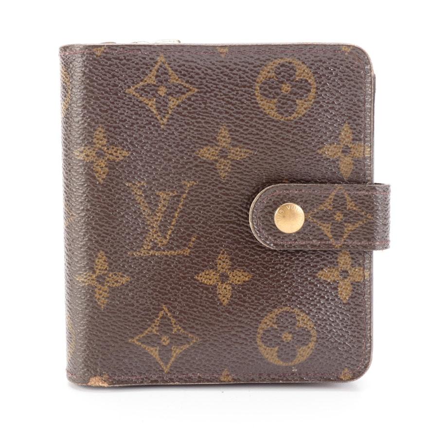 Louis Vuitton Compact Zippé Wallet in Monogram Canvas