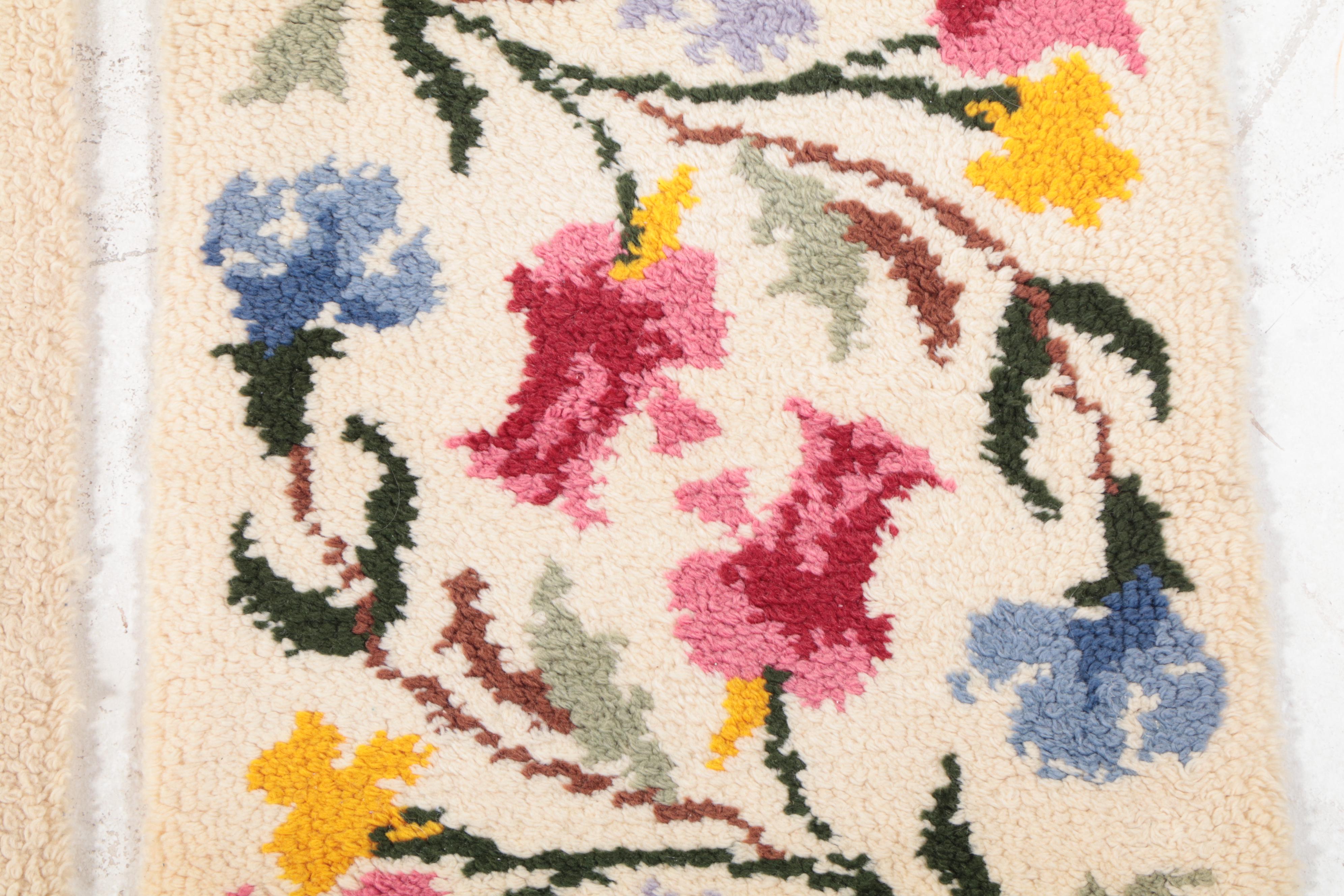 Hand-Hooked Pictorial and Novelty Accent Rugs, Mid to Late 20th Century