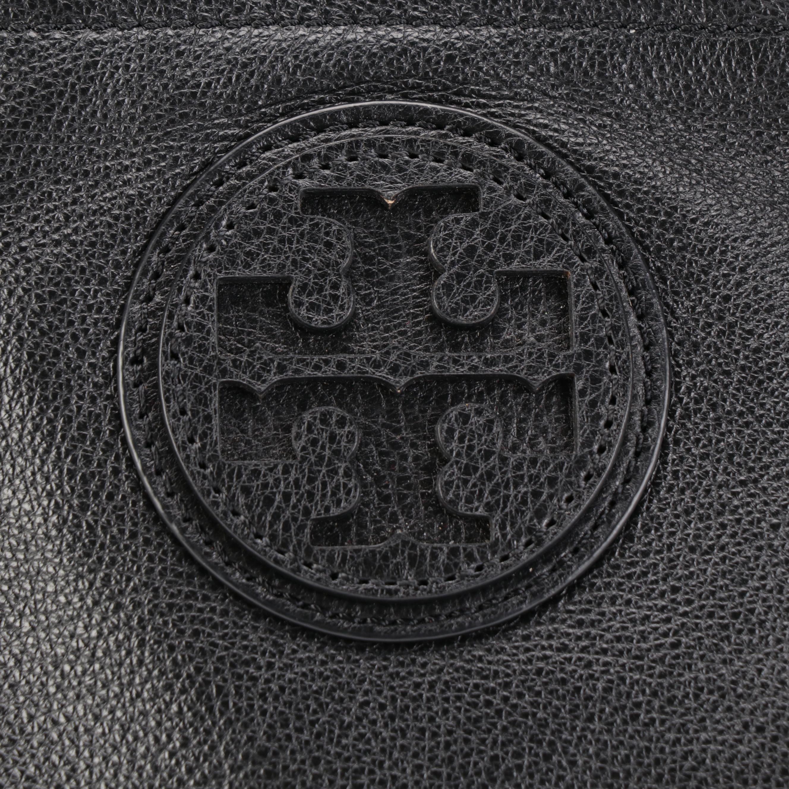 Tory Burch Shoulder Bag with Chain Link Handles in Black Leather