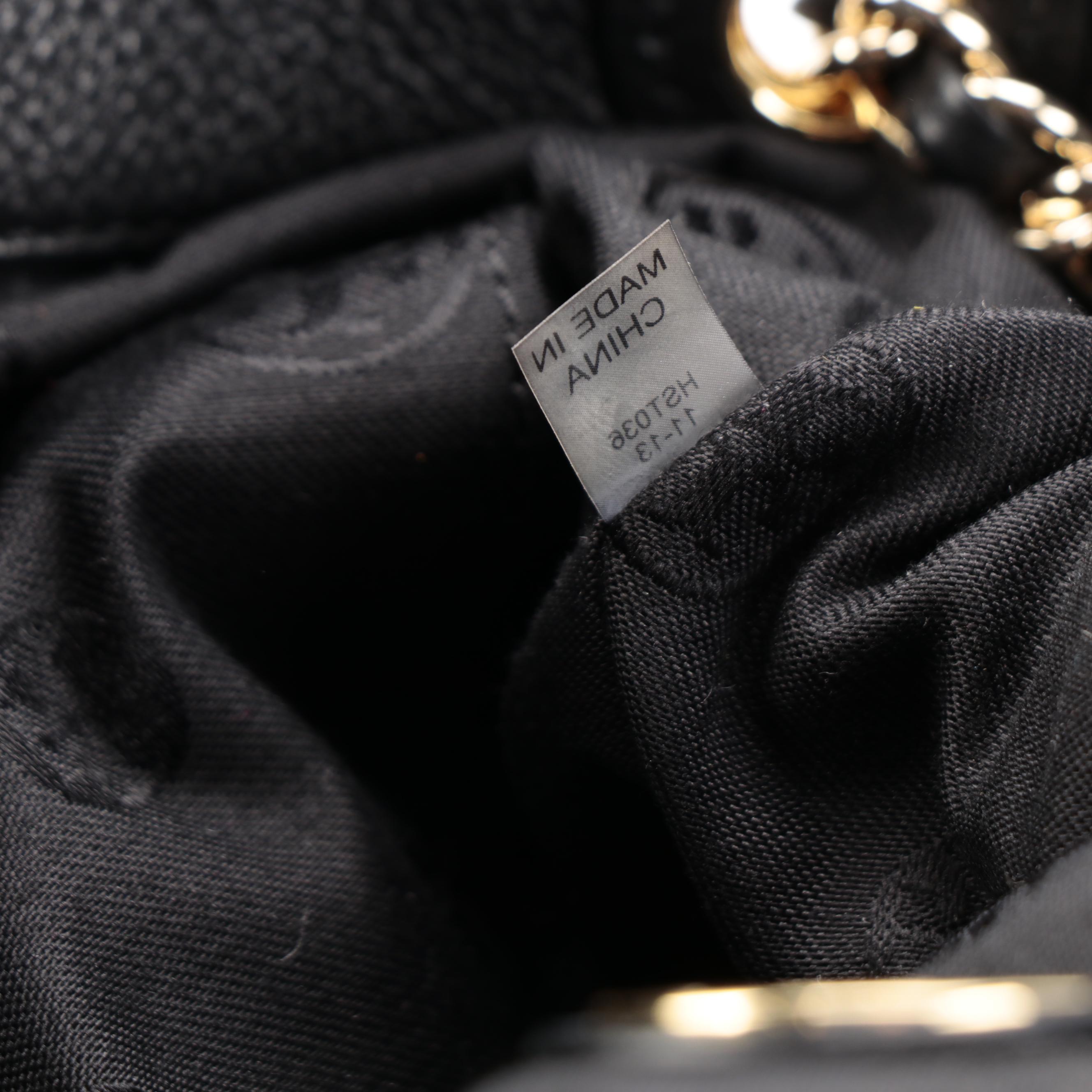 Tory Burch Shoulder Bag with Chain Link Handles in Black Leather