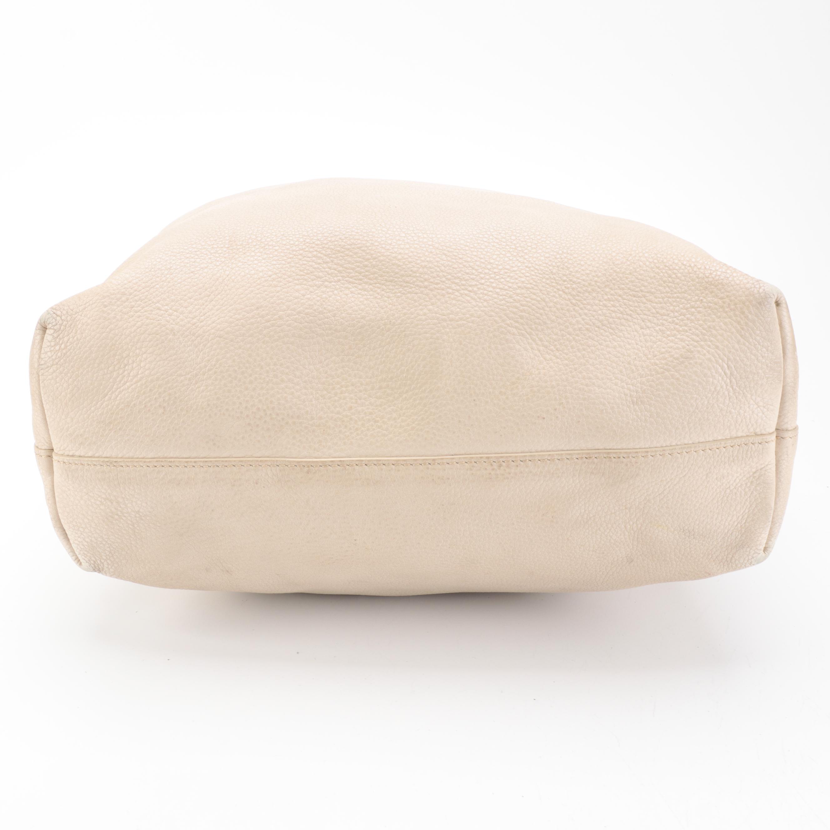 Prada Tote Bag in Pebbled Leather with Detachable Shoulder Strap