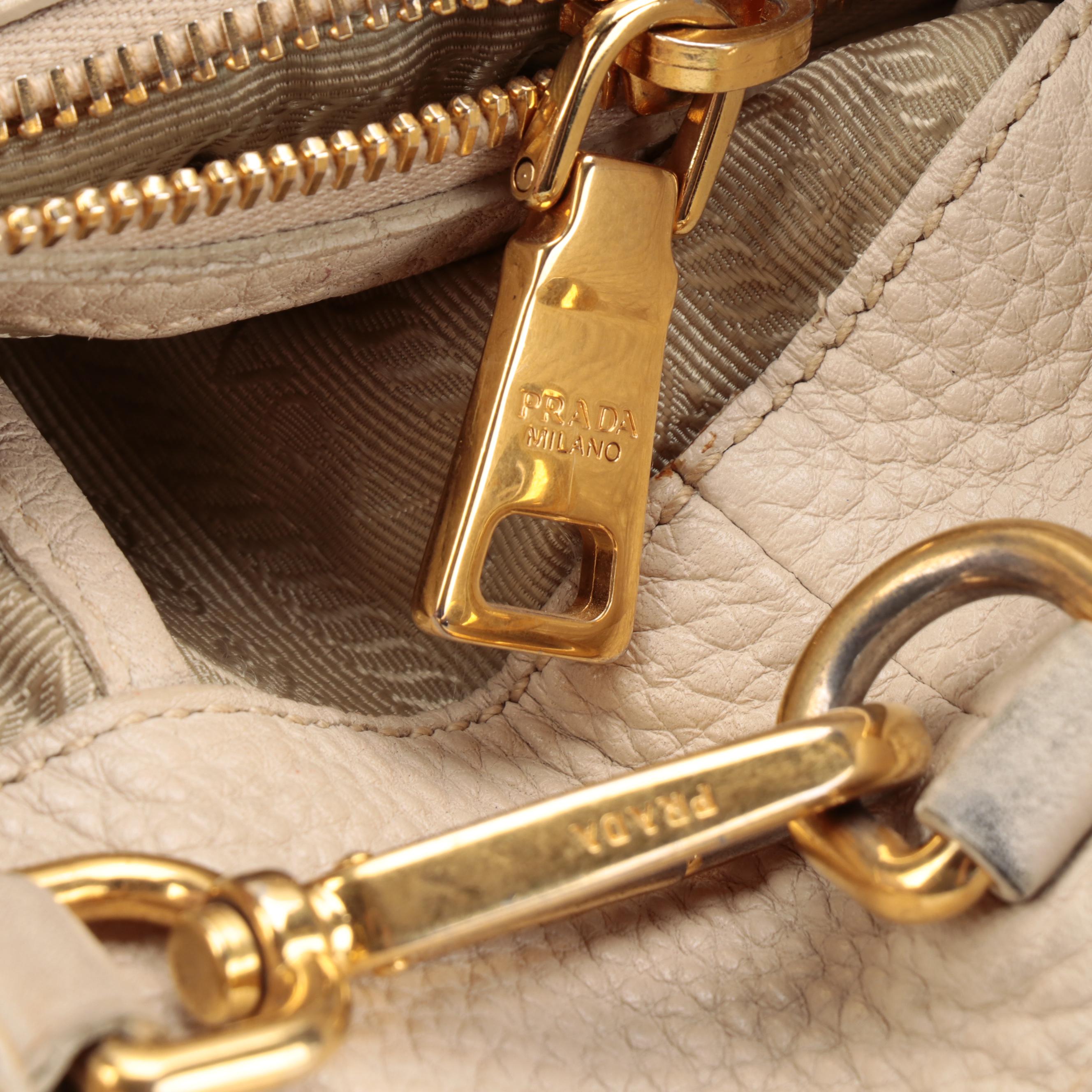 Prada Tote Bag in Pebbled Leather with Detachable Shoulder Strap