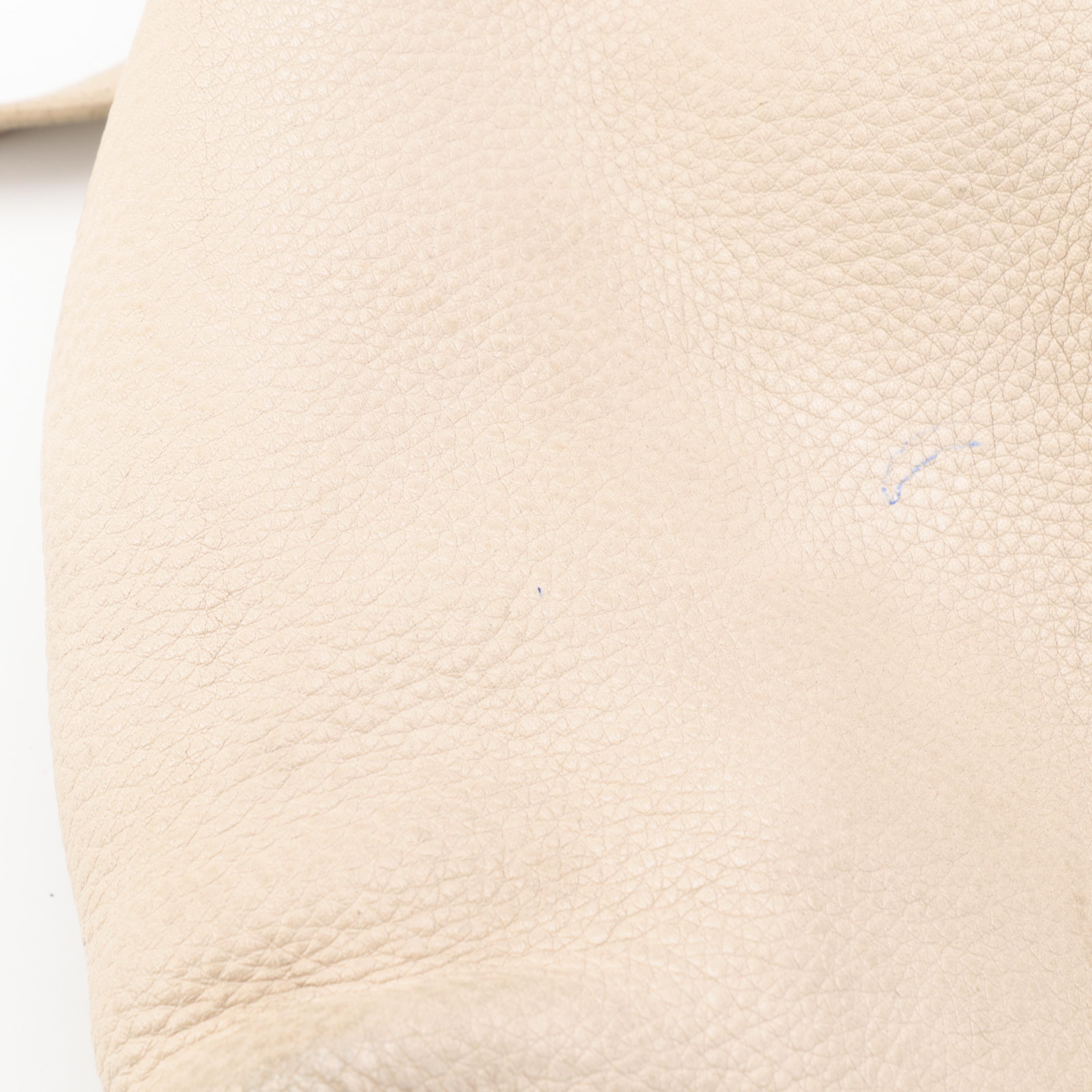 Prada Tote Bag in Pebbled Leather with Detachable Shoulder Strap