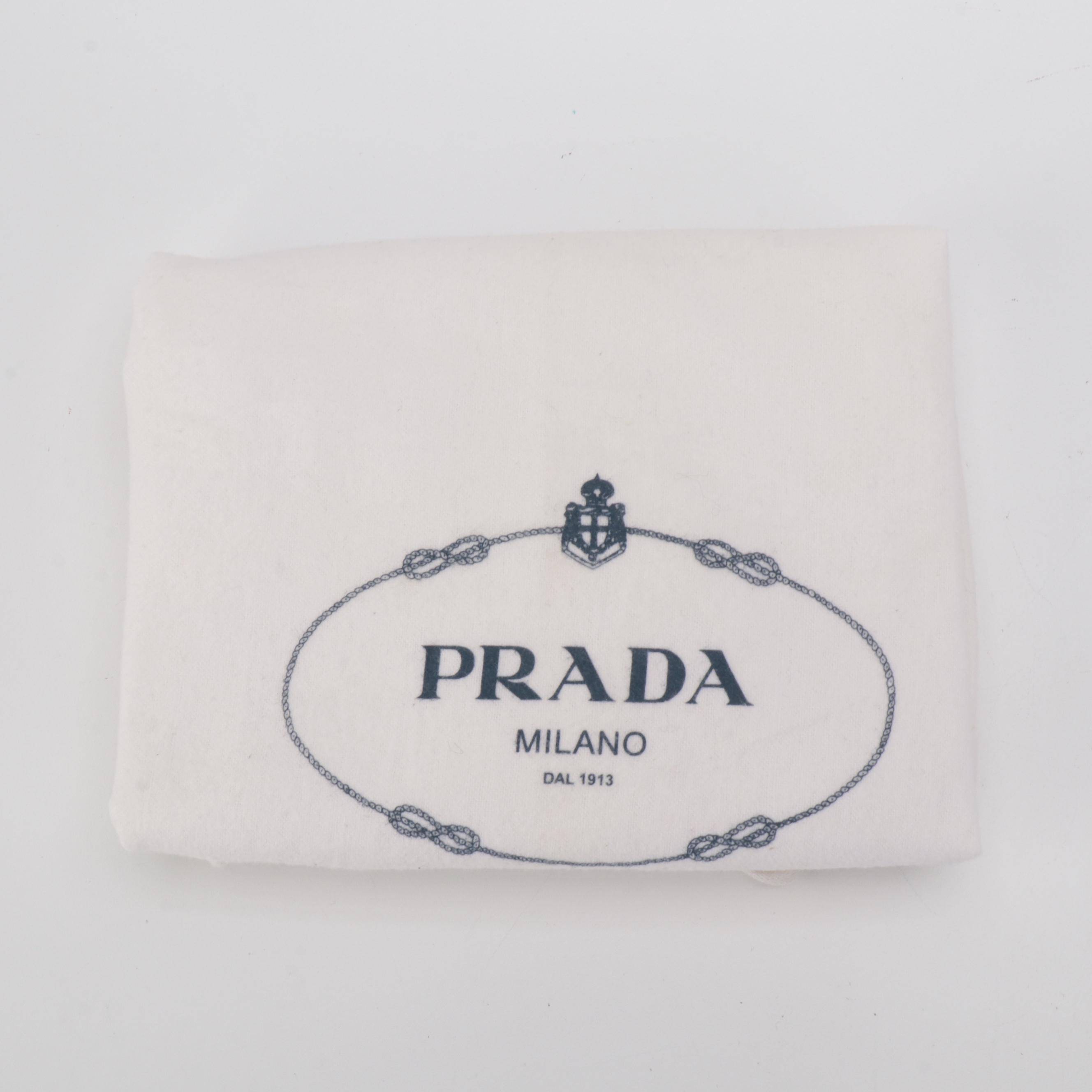 Prada Tote Bag in Pebbled Leather with Detachable Shoulder Strap