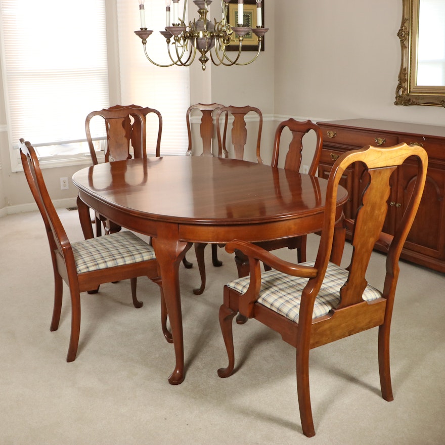 Pennsylvania House Cherry Queen Anne Style Oval Dining Table and Chairs