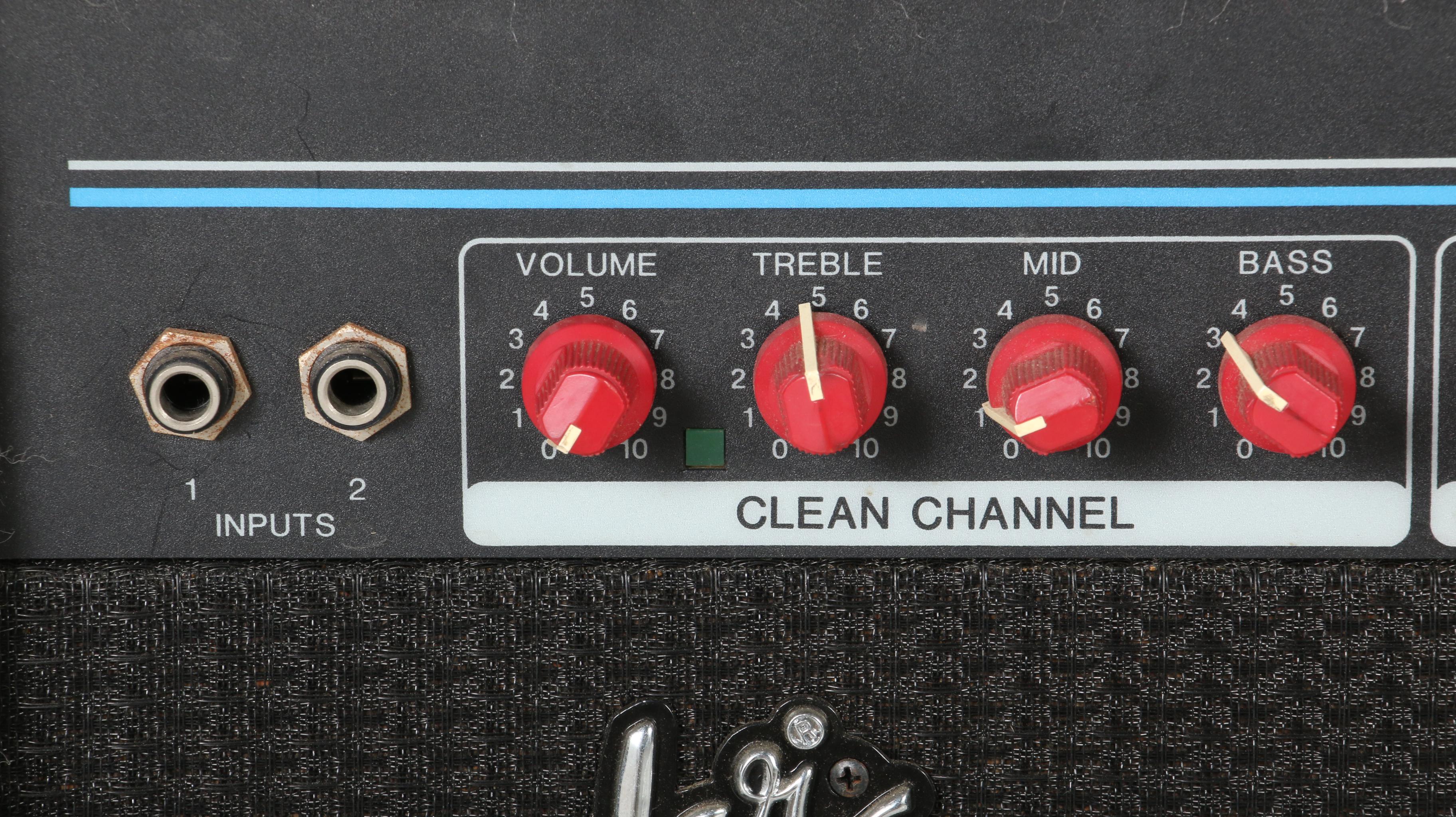 Fender M-80 Chorus Solid State Guitar Amplifier