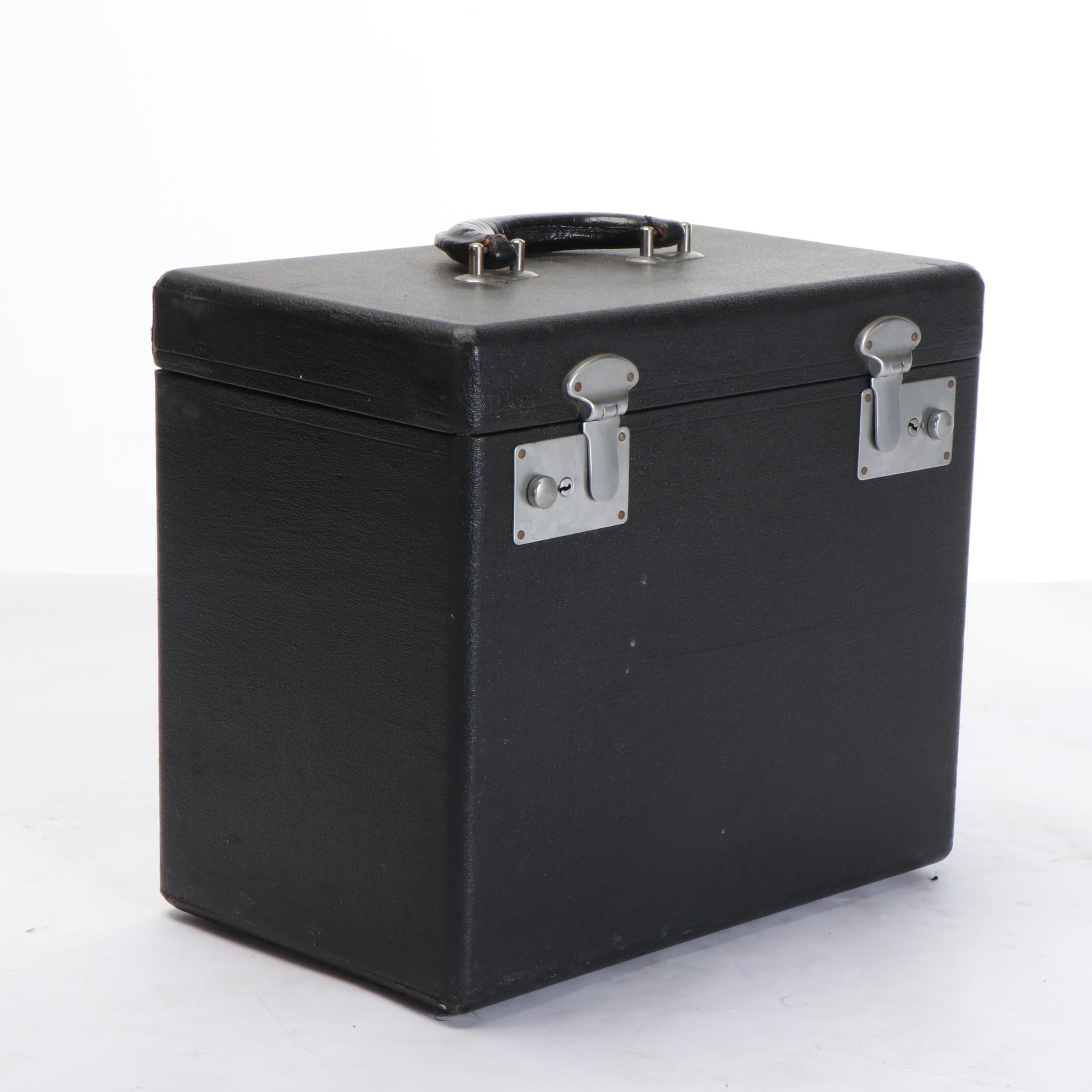 Singer Featherweight 678-3 Series Electric Sewing Machine, circa 1950