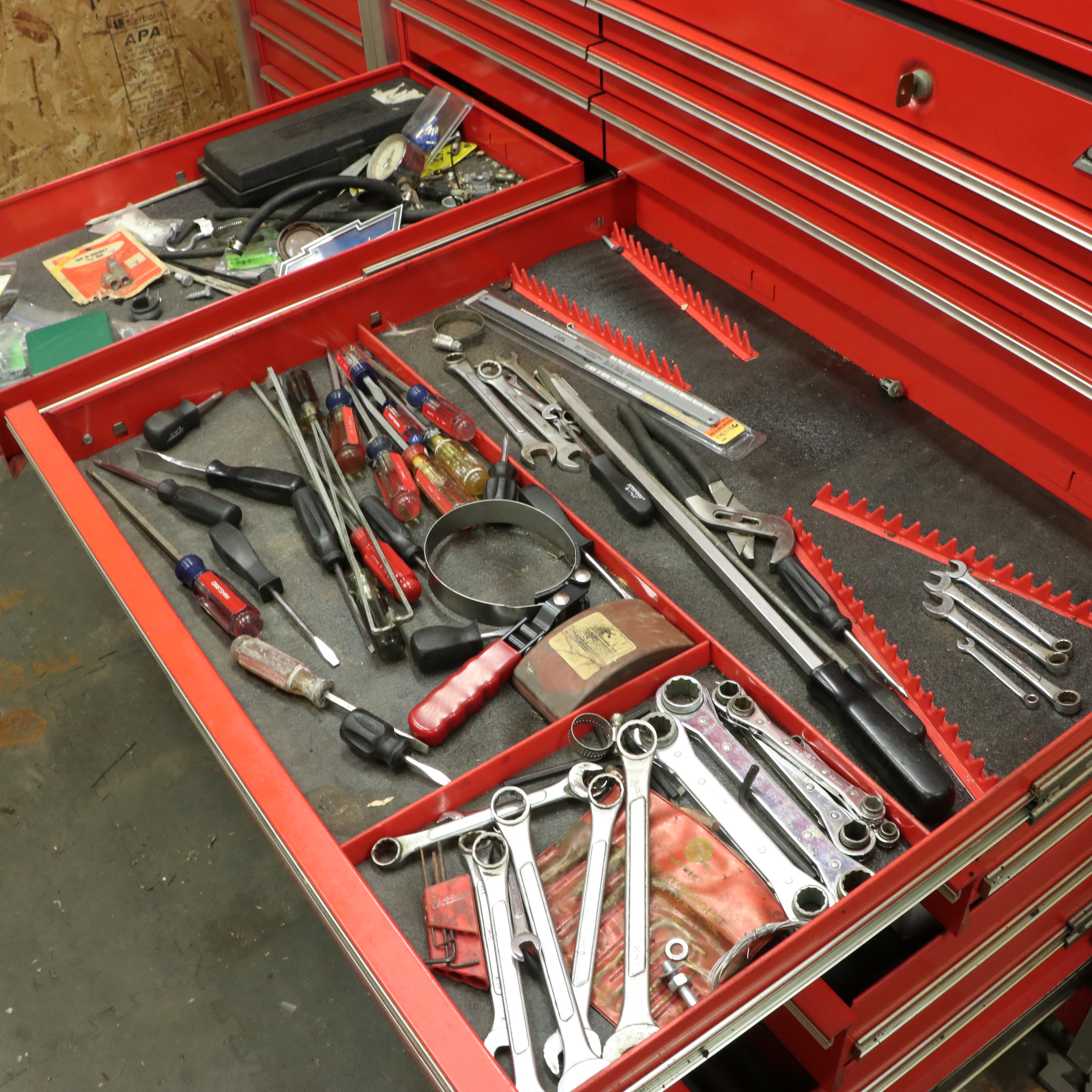 Snap-on 15-Drawer Tool Chest on Casters with Craftsman Wrenches and Other Tools
