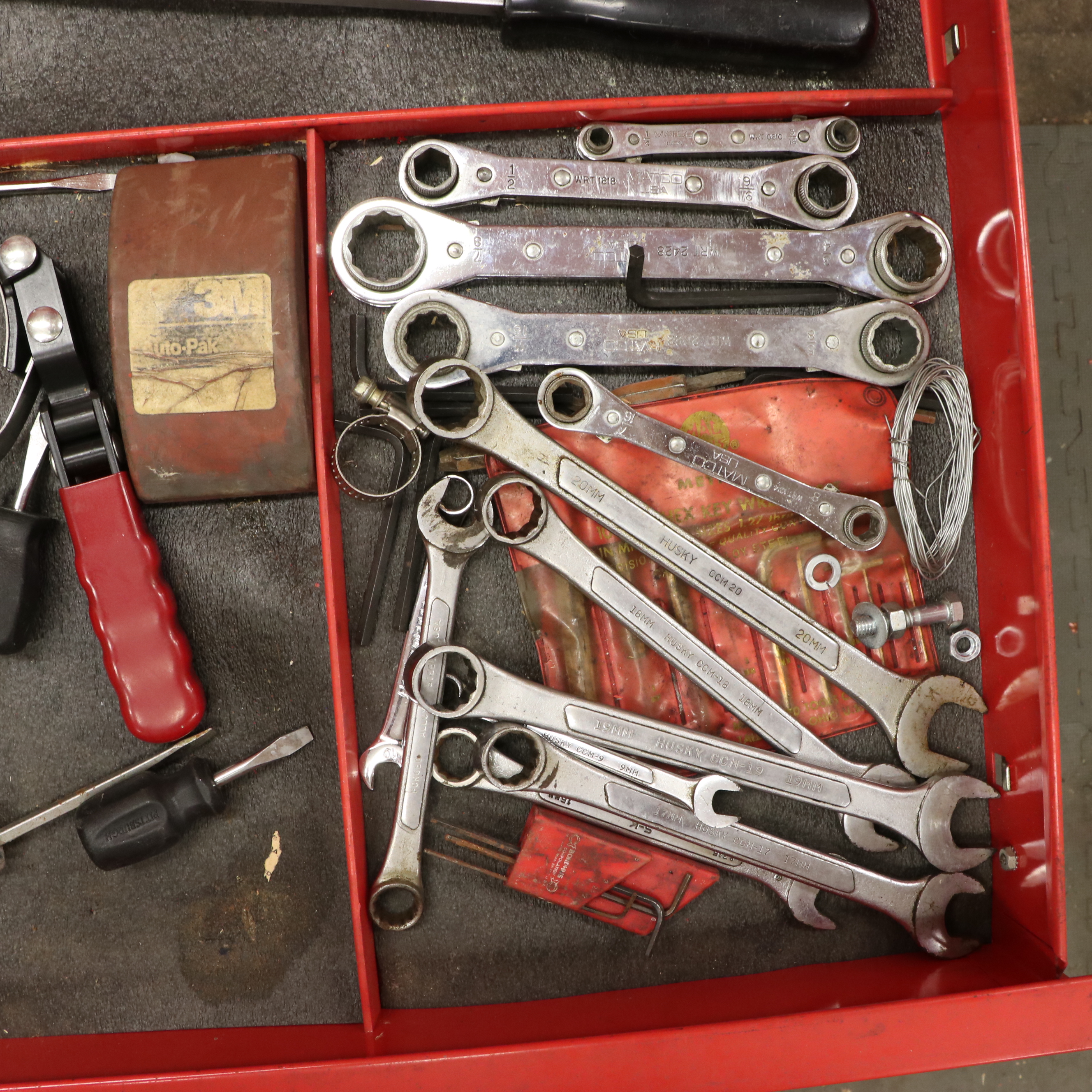 Snap-on 15-Drawer Tool Chest on Casters with Craftsman Wrenches and Other Tools