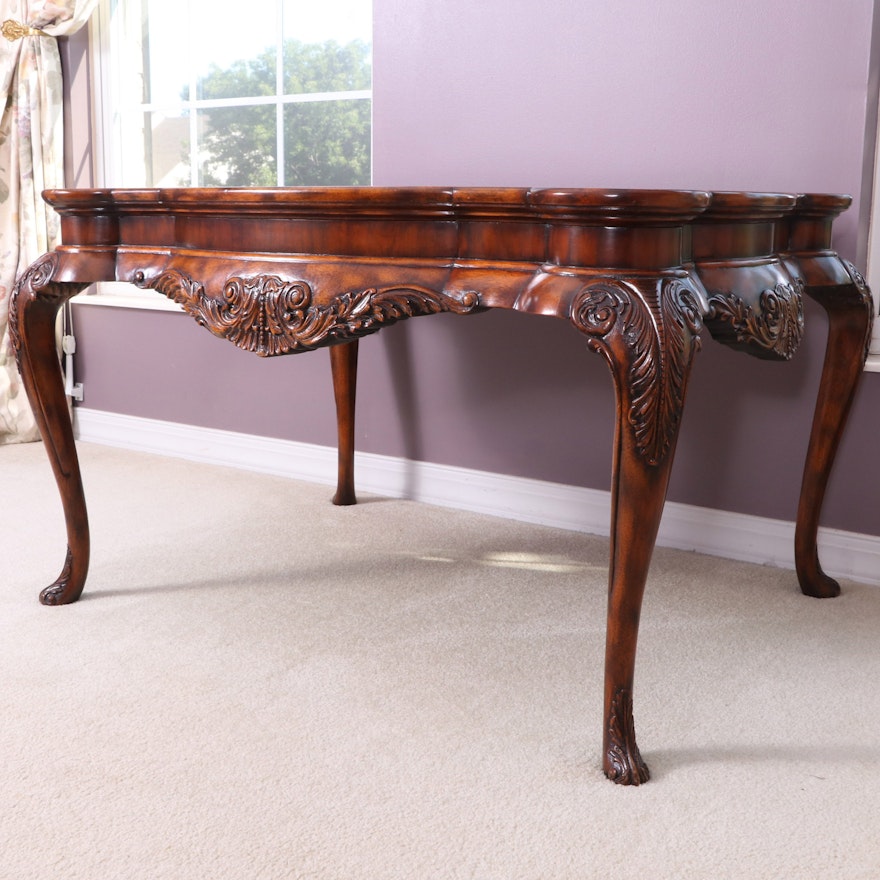 Louis XV Style Walnut Tea Table, Late 19th/Early 20th Century