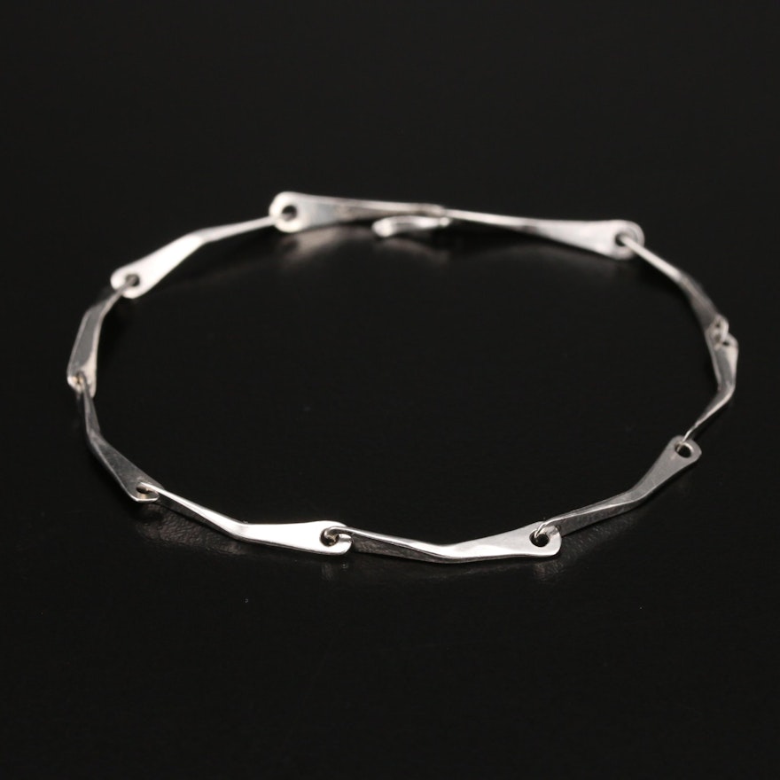 Platinum Tapered Link Bracelet