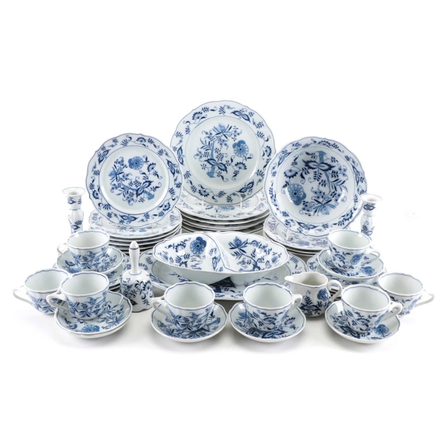 Blue Danube Porcelain Dinner and Serveware, Mid to Late 20th Century