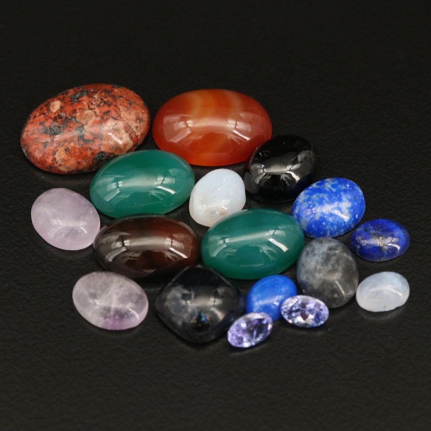 Loose Gemstones Including Tanzanite, Lapis Lazuli and Lace Agate
