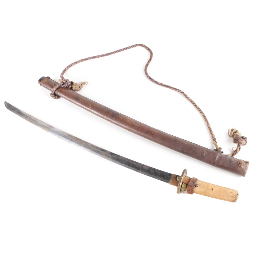 WWII Era Japanese Wakizashi-Length Sword with Gunto Type Mounts