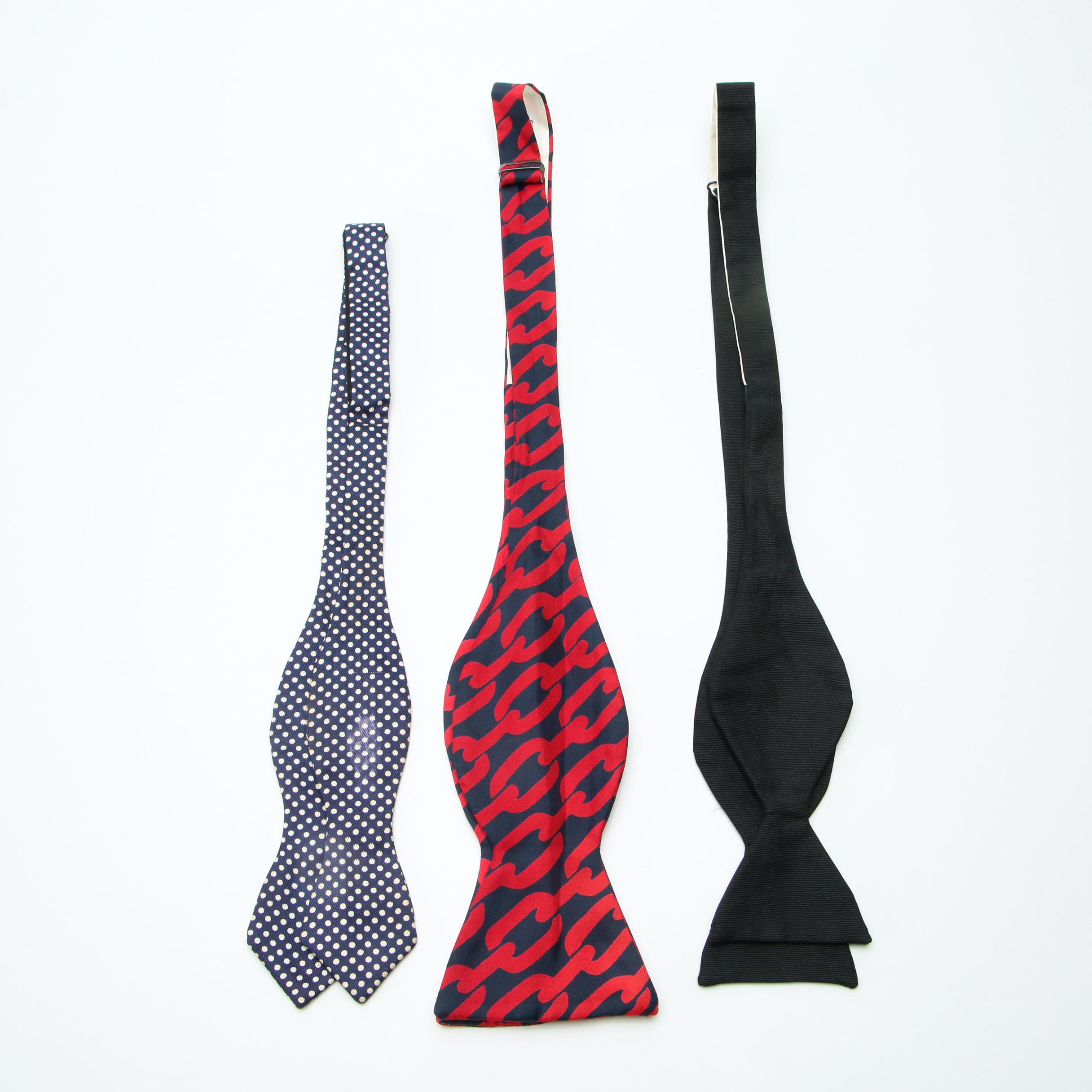 Men's Formal Neckties and Bowties in Printed Silk Twill