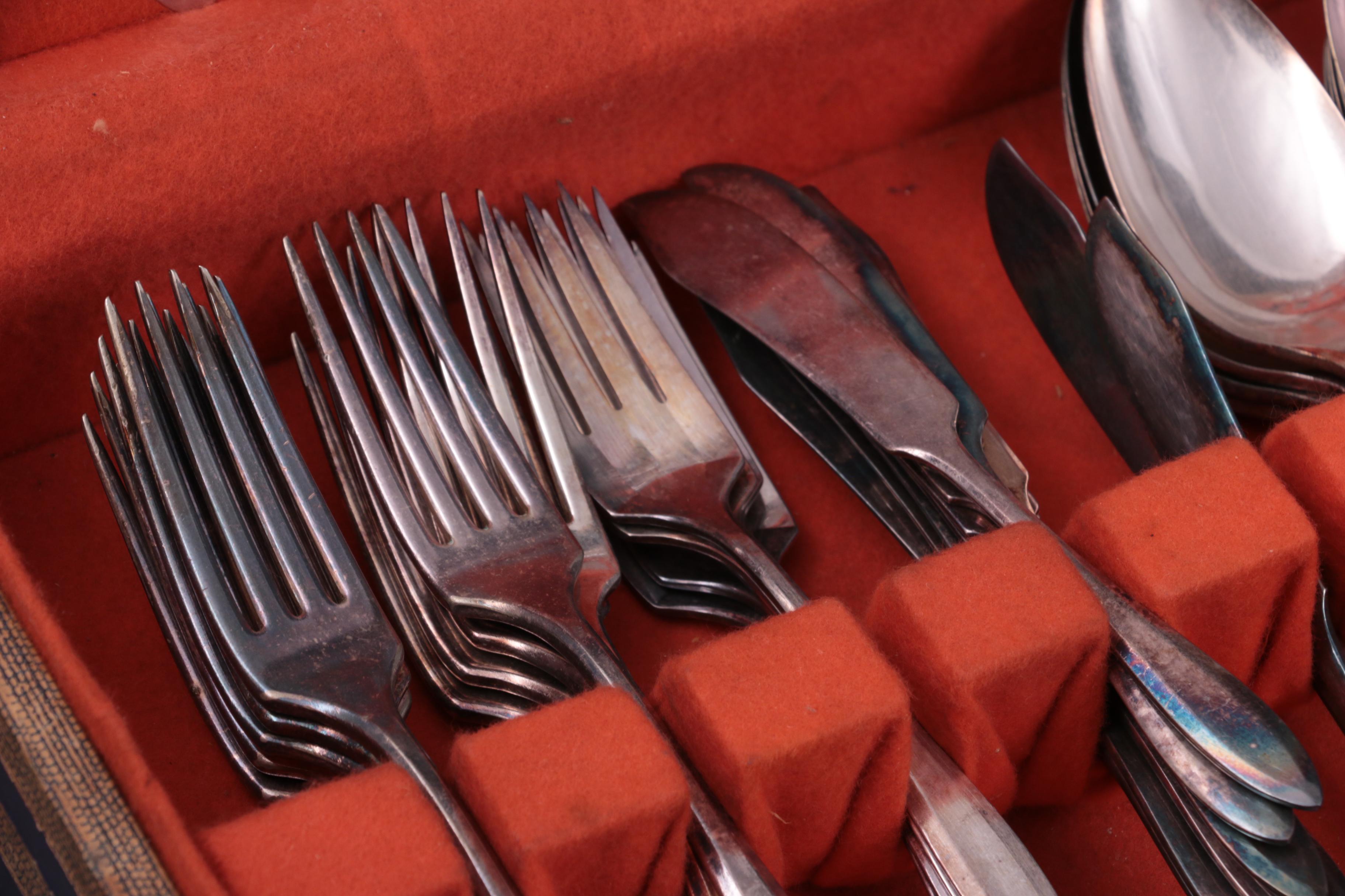 Oneida Patrician" Silver Plate Flatware, 20th Century