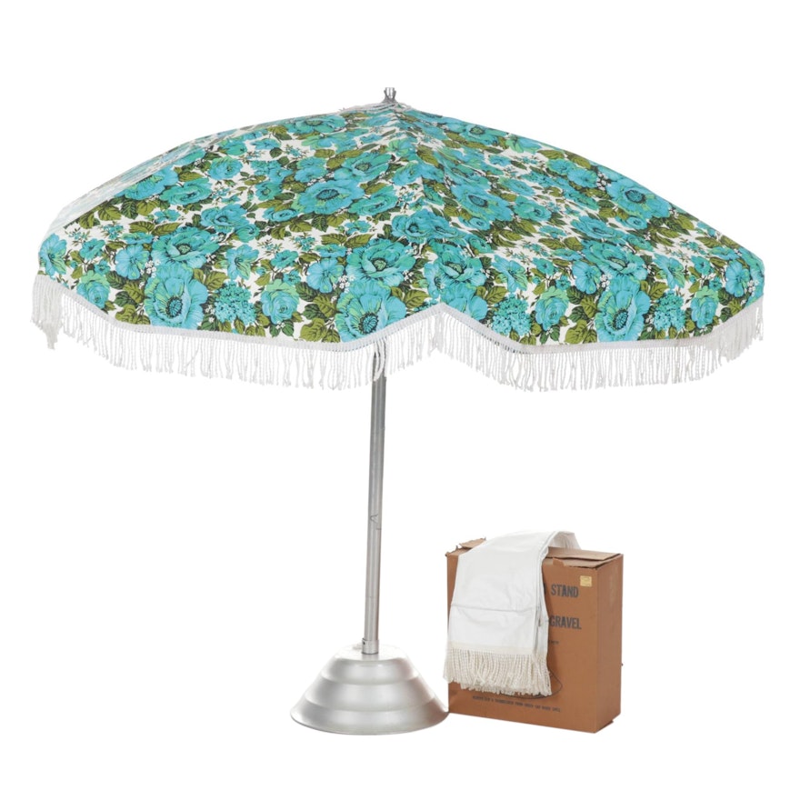 Sunmaster Mid Century Modern Floral Patio Umbrella, 1960s