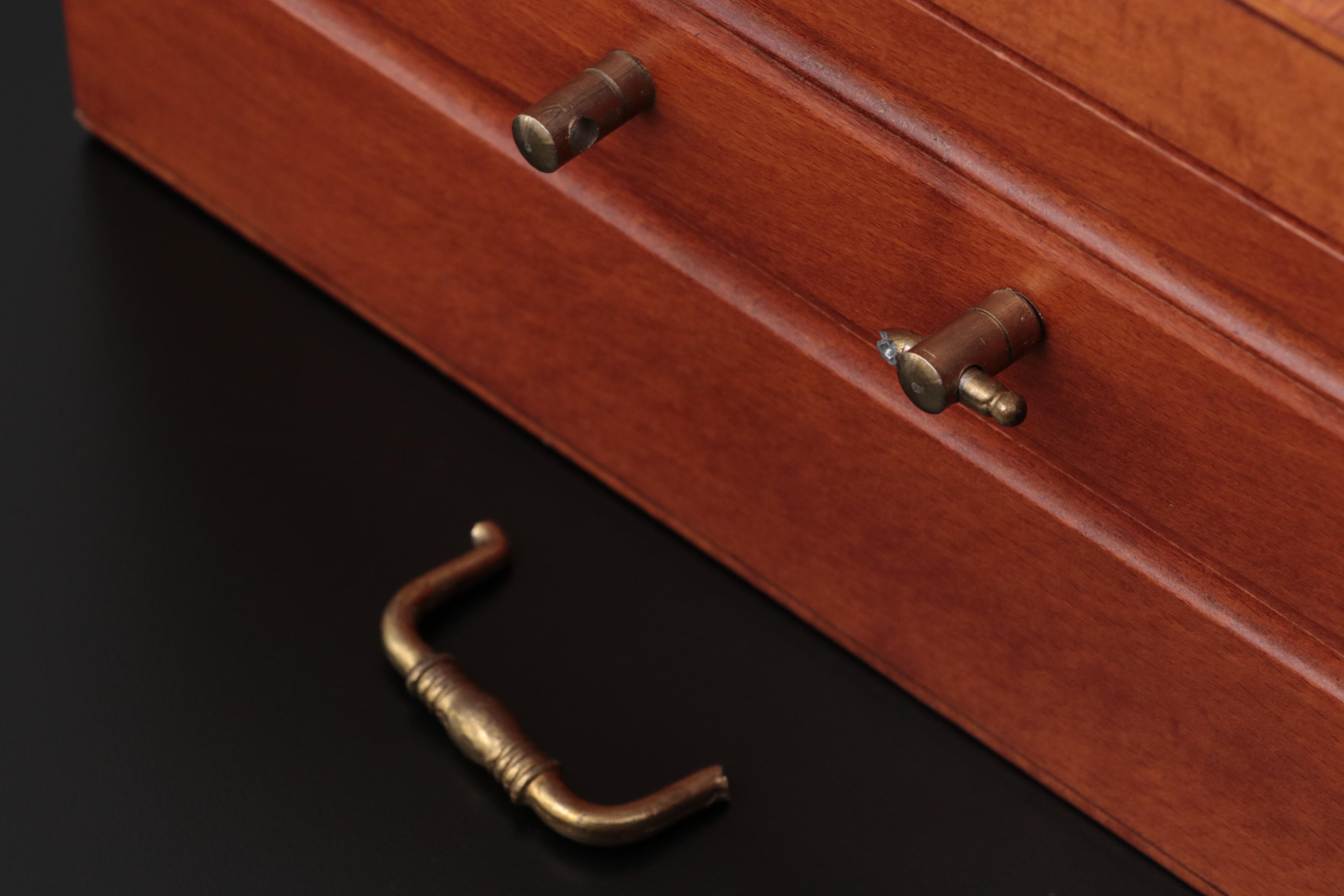 WM. Rogers Mfg. "Mount Royal" Silver Plate Flatware, 20th Century