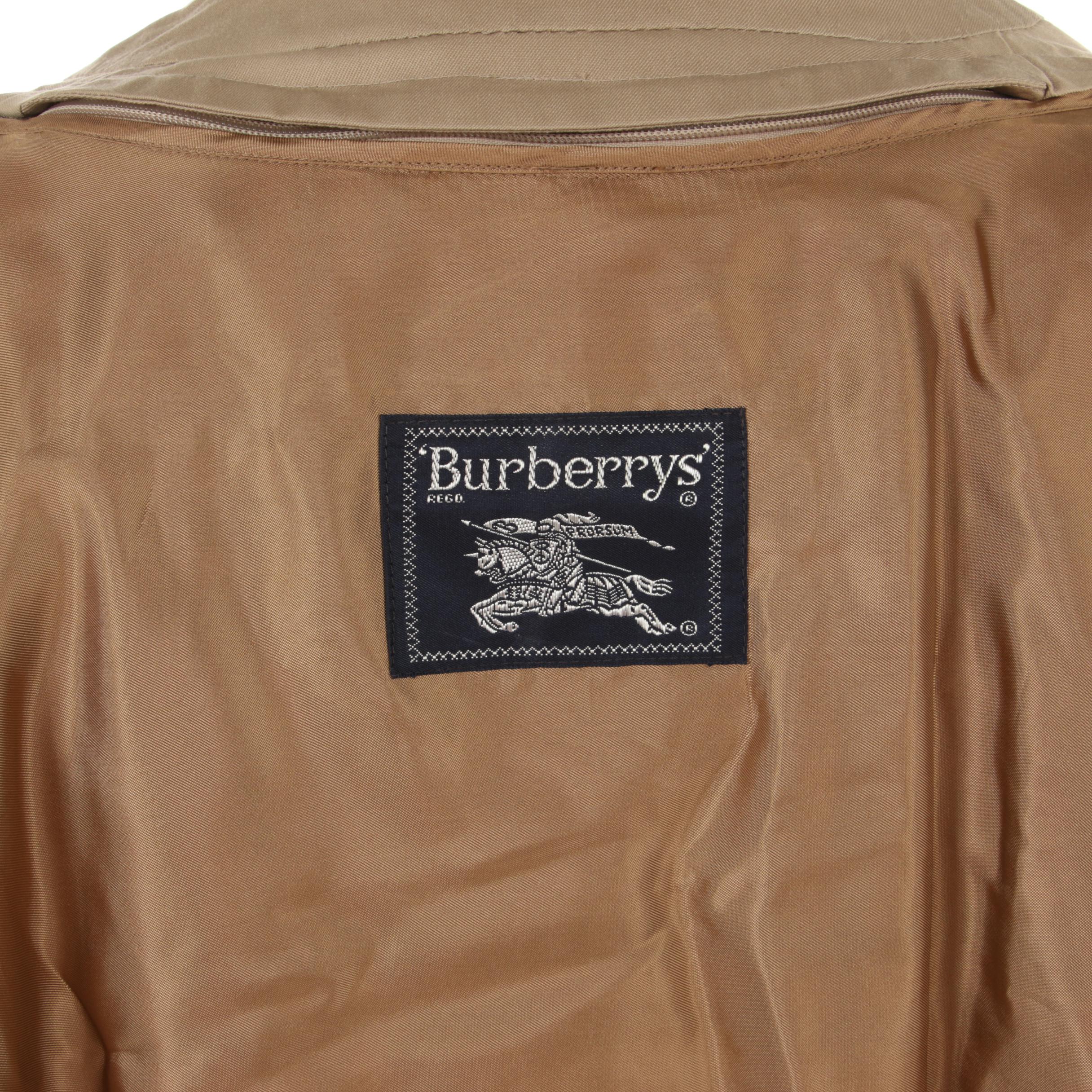 Men's Burberrys Raincoat In Khaki with Removable Wool "Nova Check" Lining