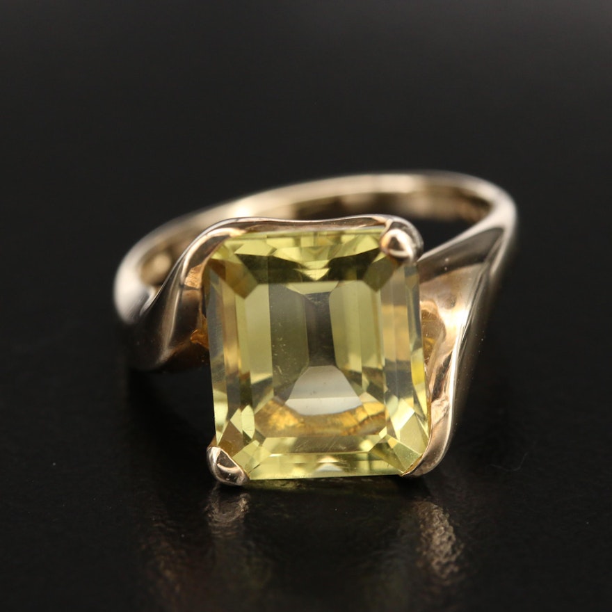 10K Quartz Solitaire Ring