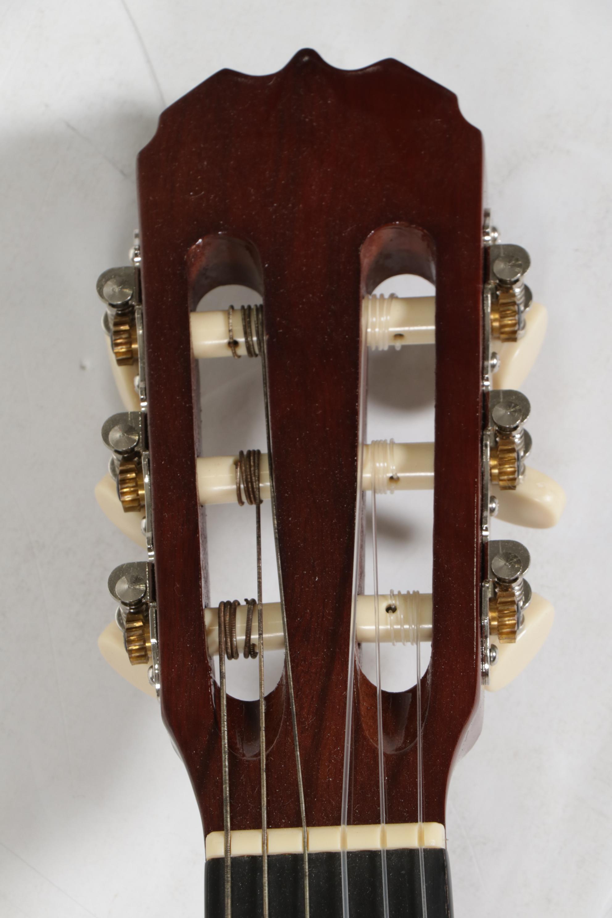 Hohner HC 03 Acoustic Classical Guitar with Soft Case