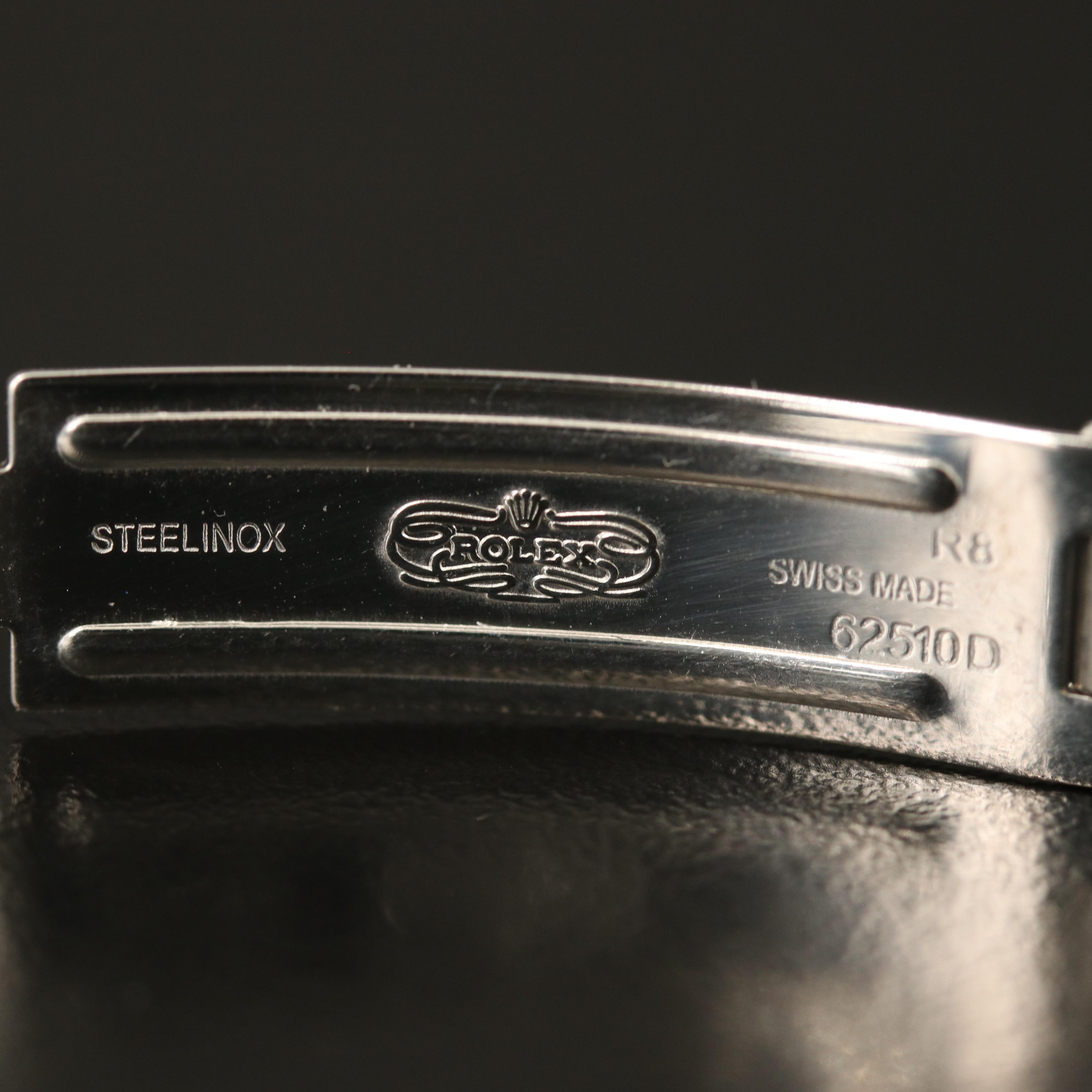 1970 Rolex Datejust 2.70 CTW Diamond Watch