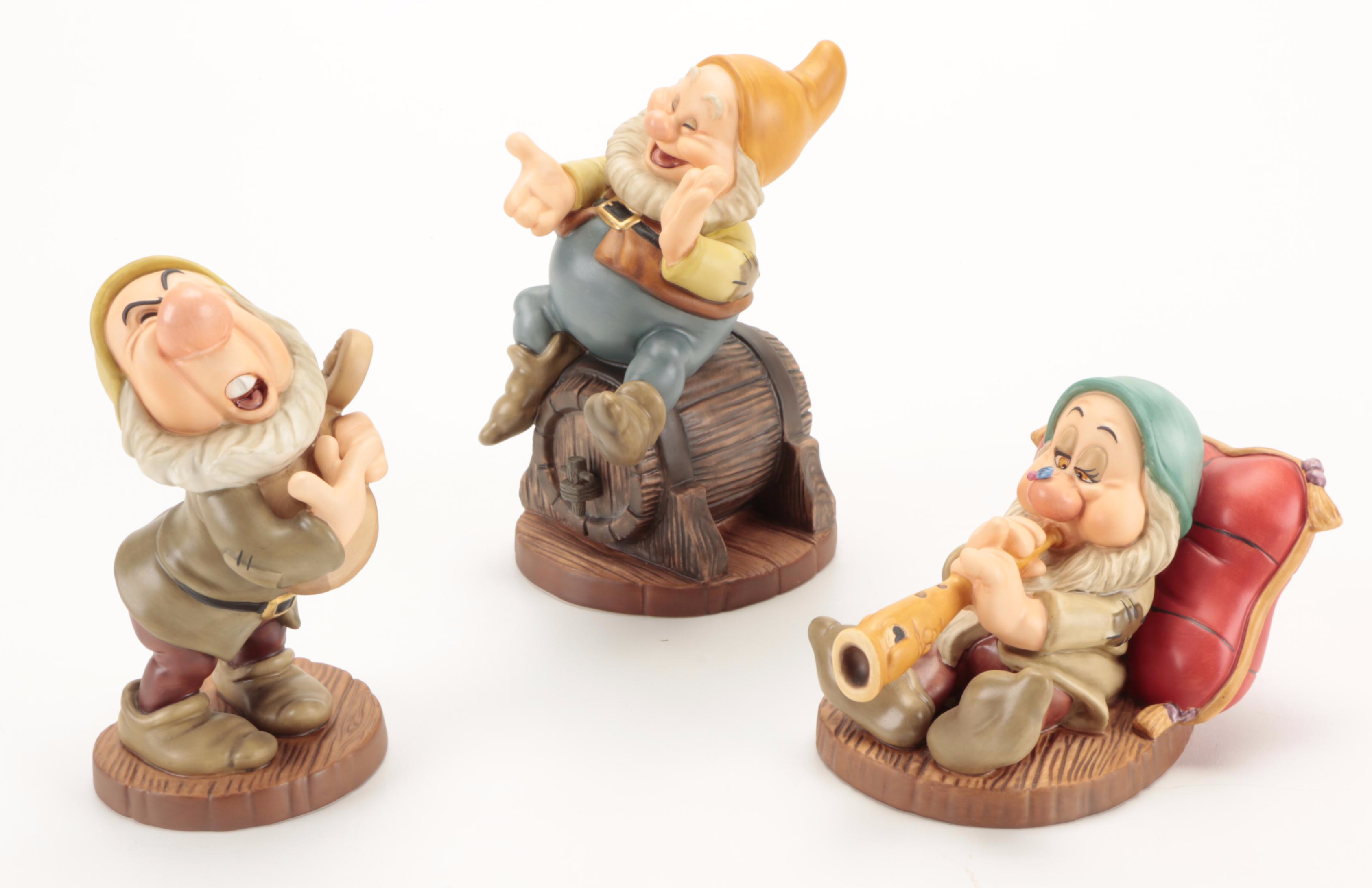 Walt Disney Classics Collection "Snow White and the Seven Dwarves" Figurines