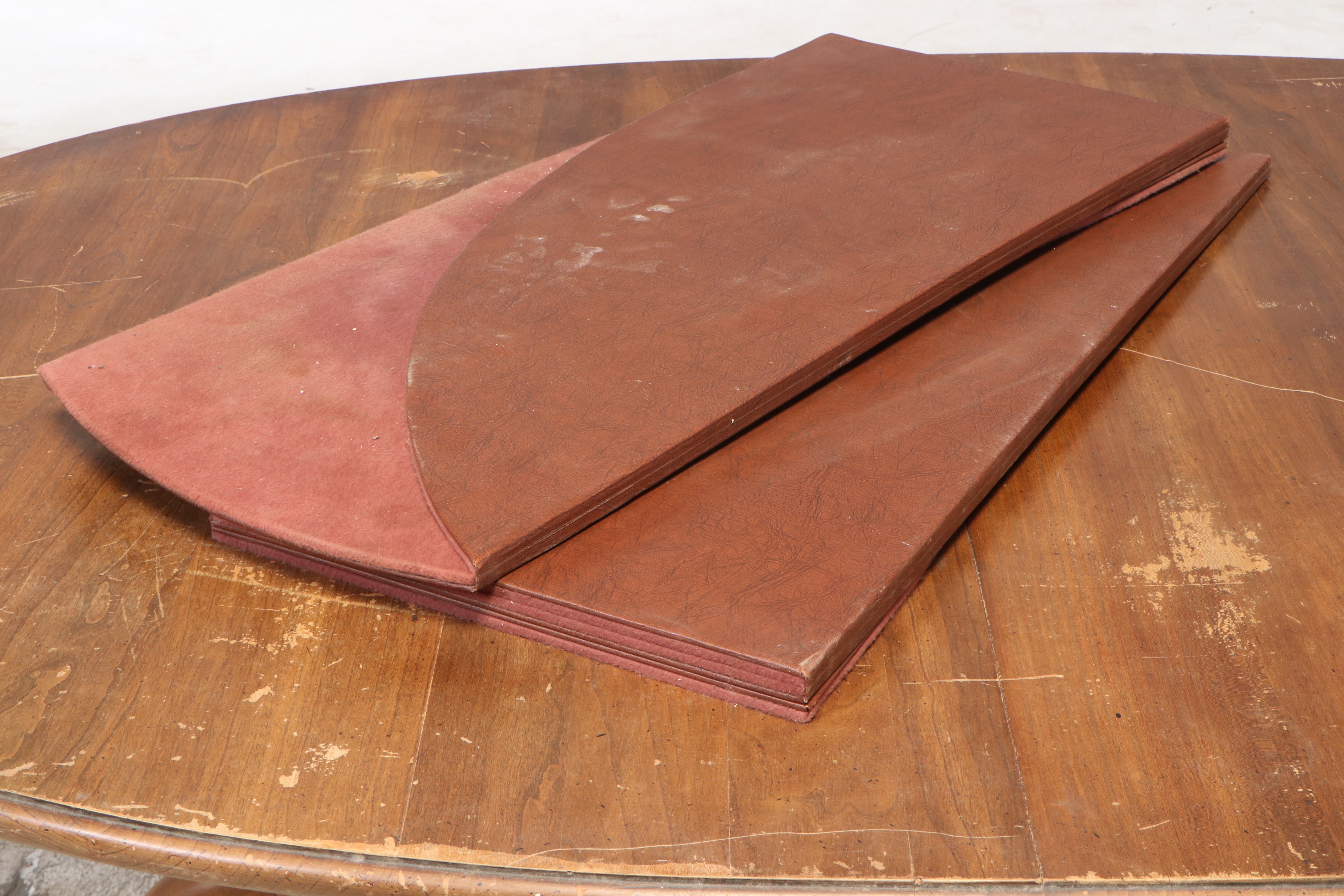 Statton Furniture Queen Anne Style Cherry Dining Set