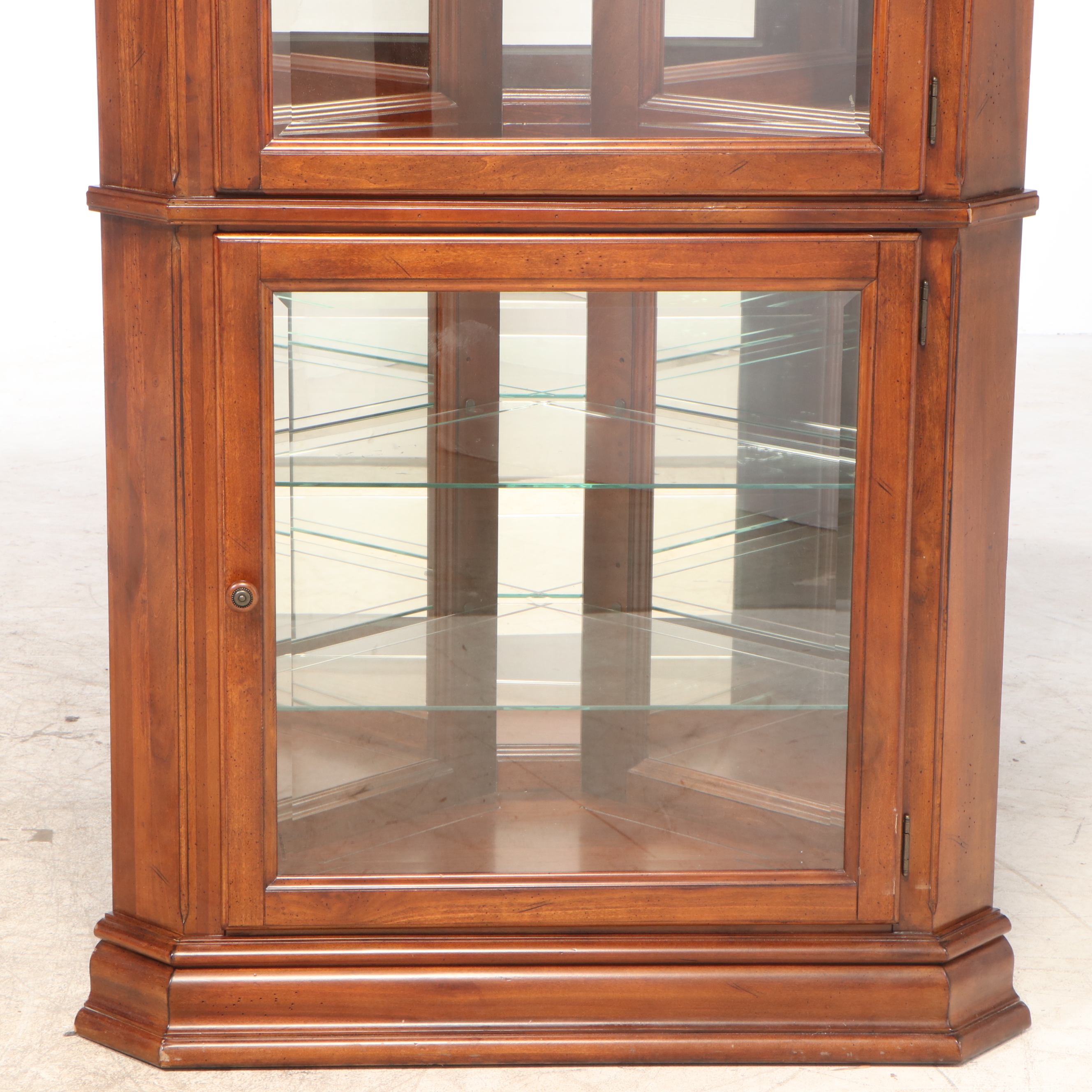 American Signature Corner Display Cabinet with Mirrored Interior