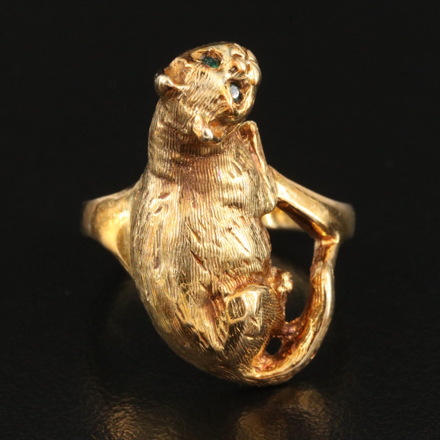 14K Crouching Cat Figural Ring with Emerald Eyes