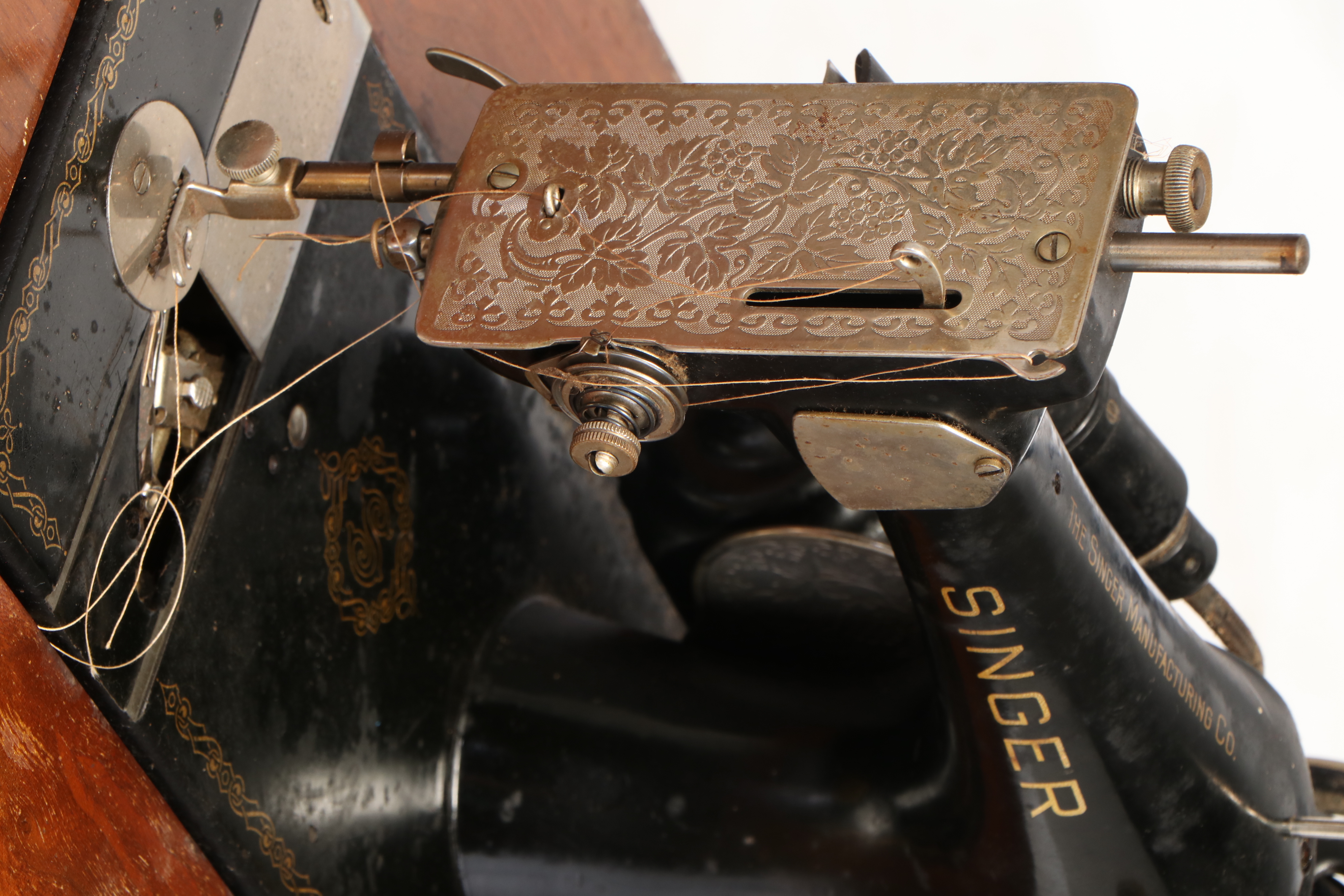 Singer B.R.7 Sewing Machine in Walnut Cabinet, circa 1929