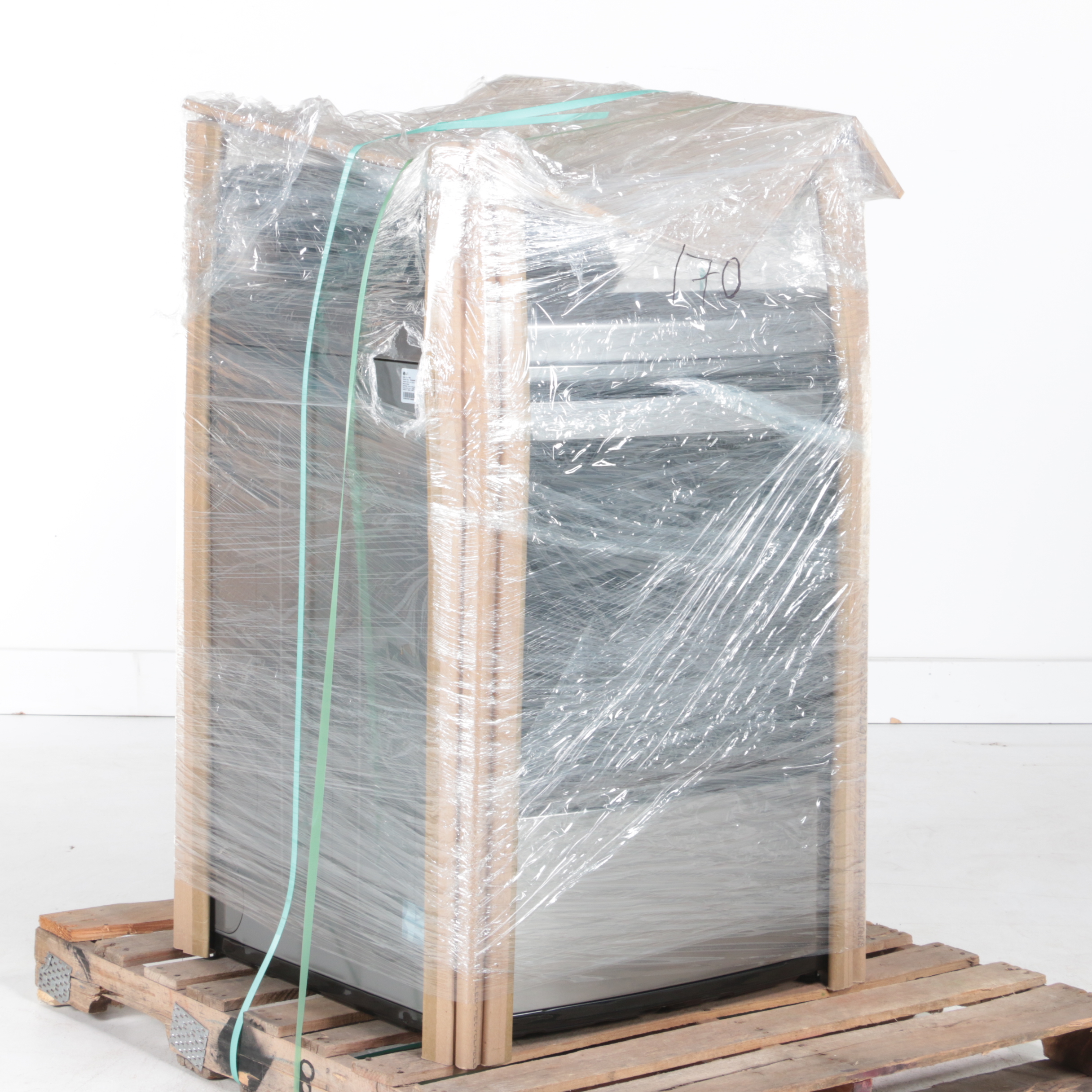 LG EasyLoad Smart Wi-Fi Enabled 7.3 Cu. Ft. Electric Dryer in Graphite Steel