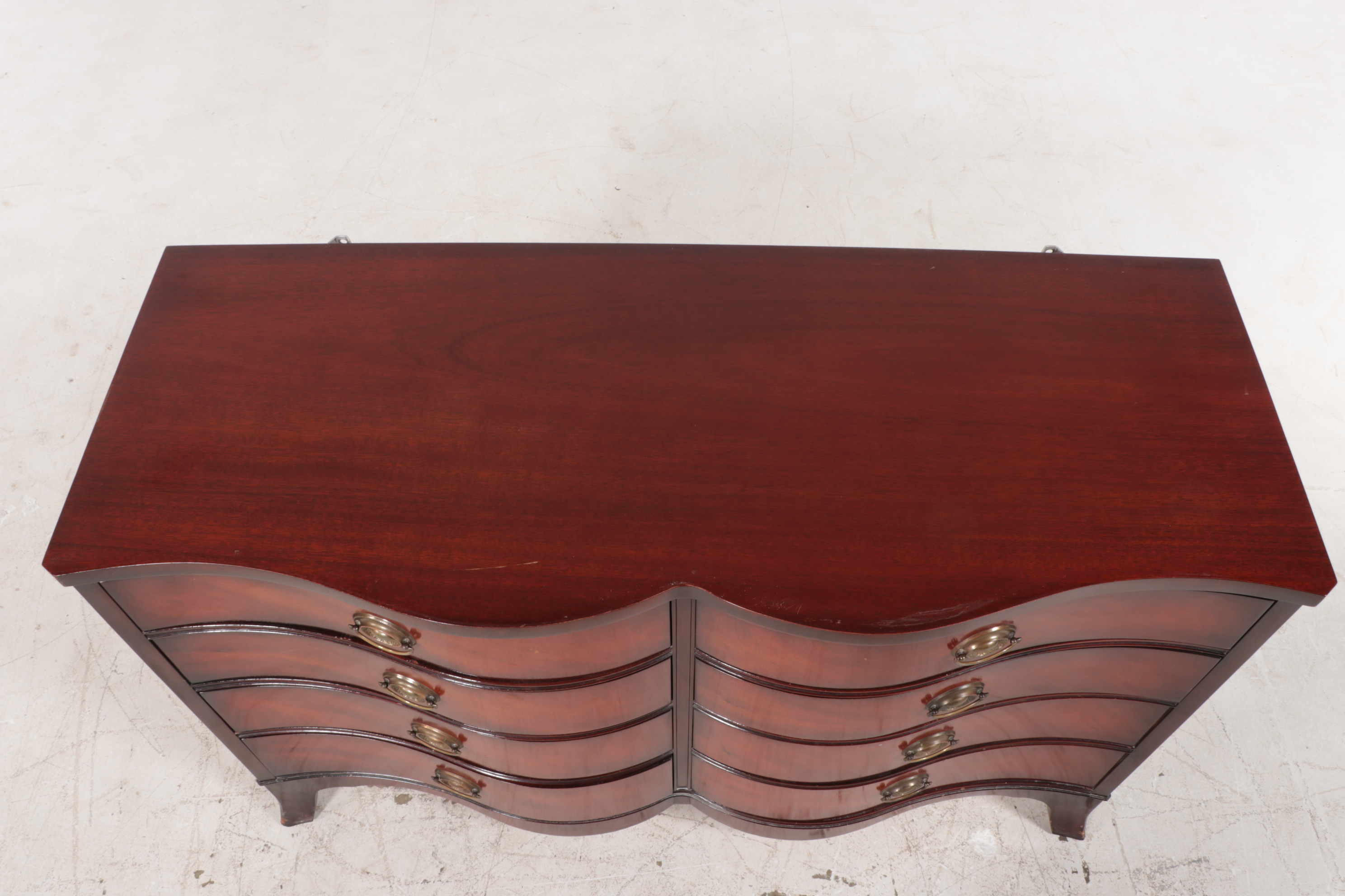 Drexel "Travis Court" Federal Style Mahogany Eight-Drawer Serpentine Dresser