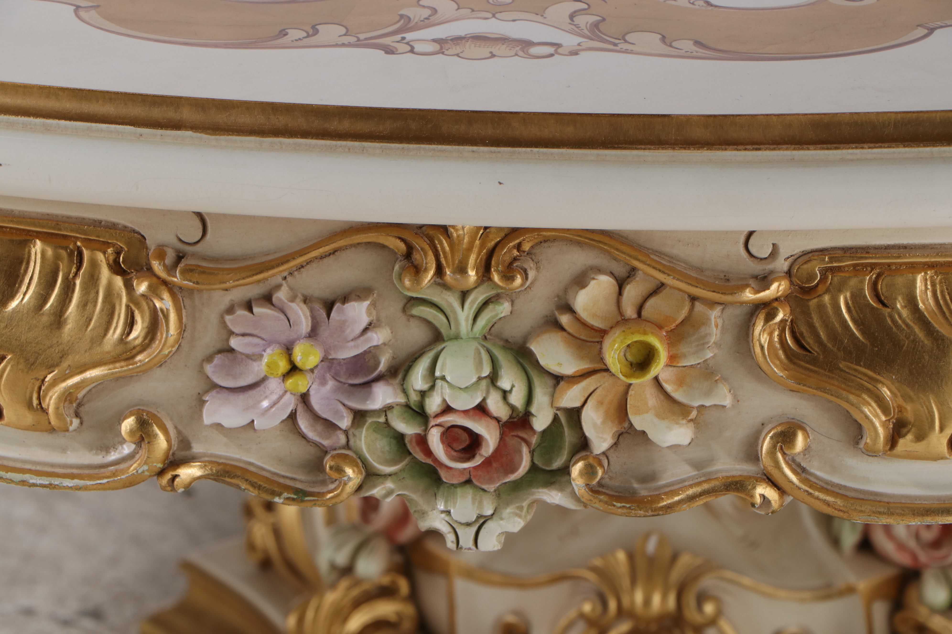 Meroni Francesco e Figli Rococo Style Paint-Decorated Nine-Piece Dining Set