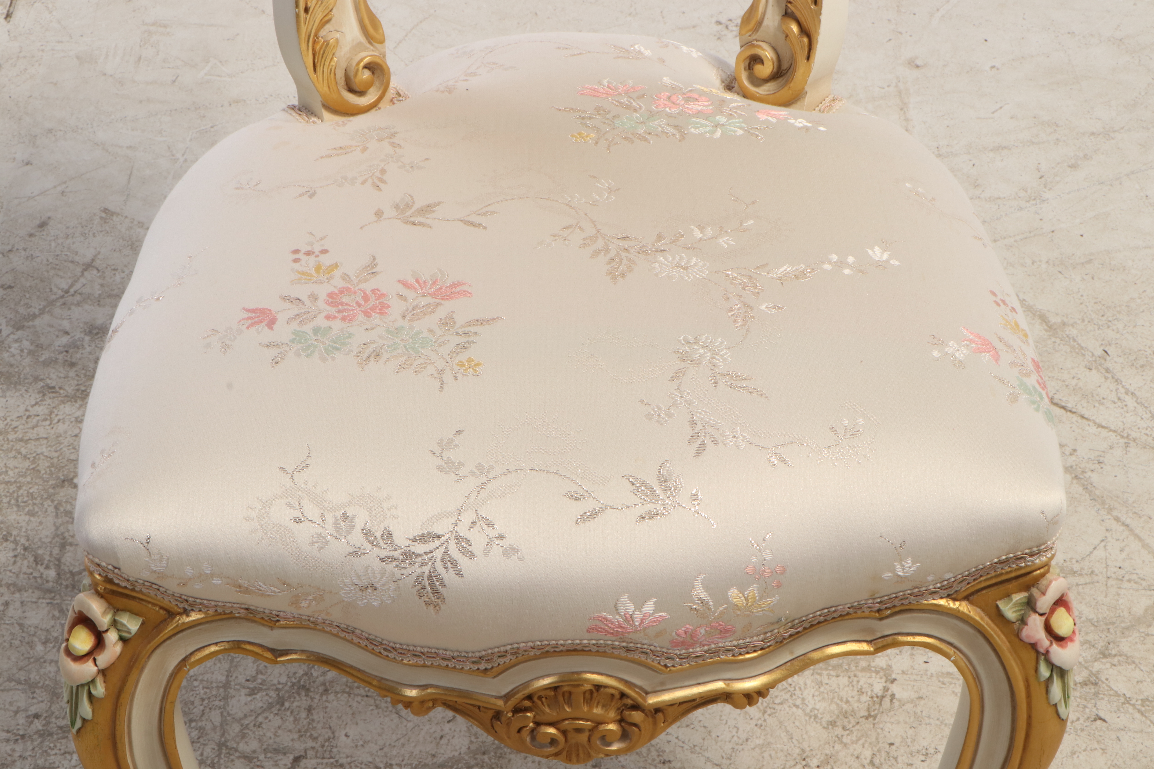 Meroni Francesco e Figli Rococo Style Paint-Decorated Nine-Piece Dining Set