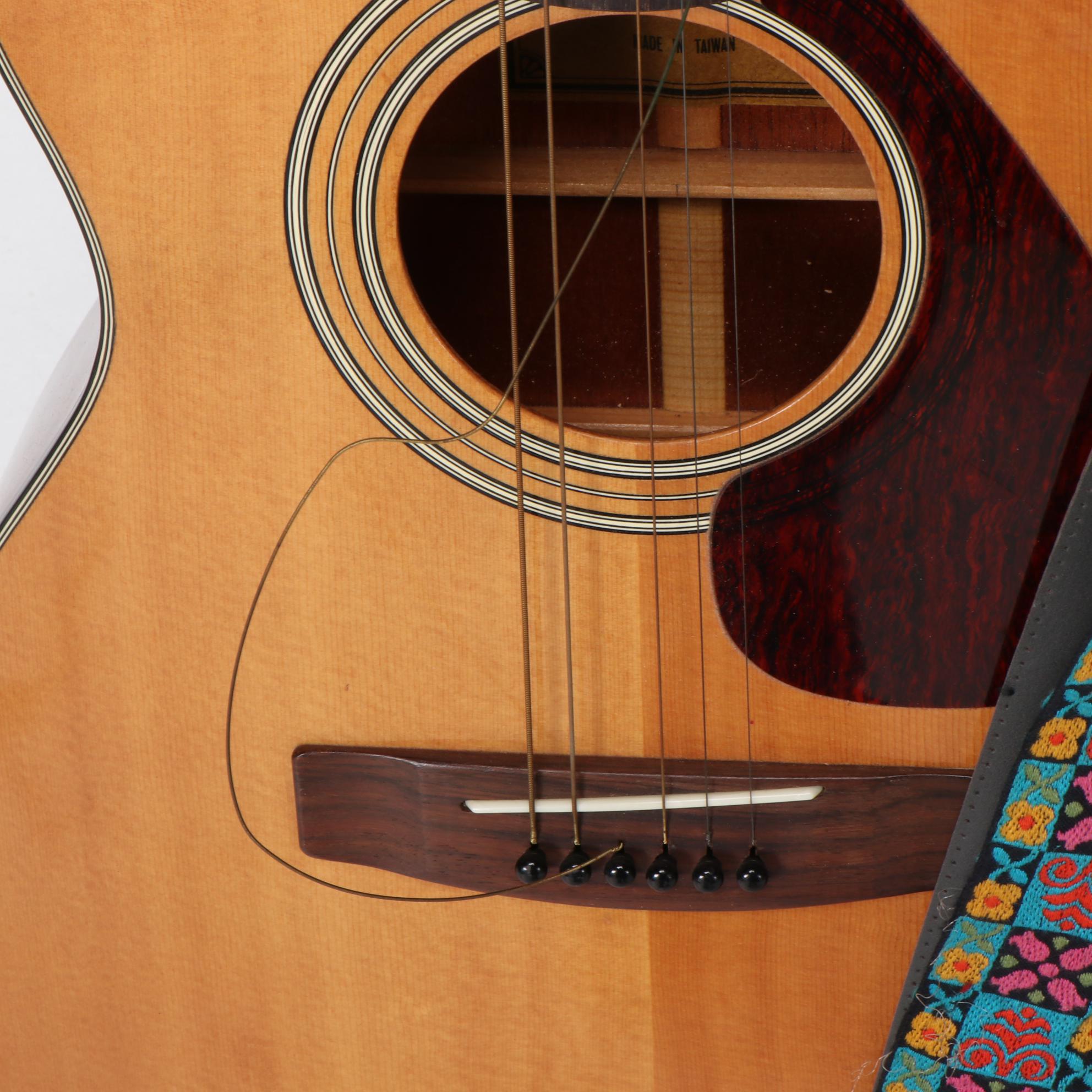 Yamaha FG-170 Acoustic Folk Guitar with Strap, Case, c. 1973